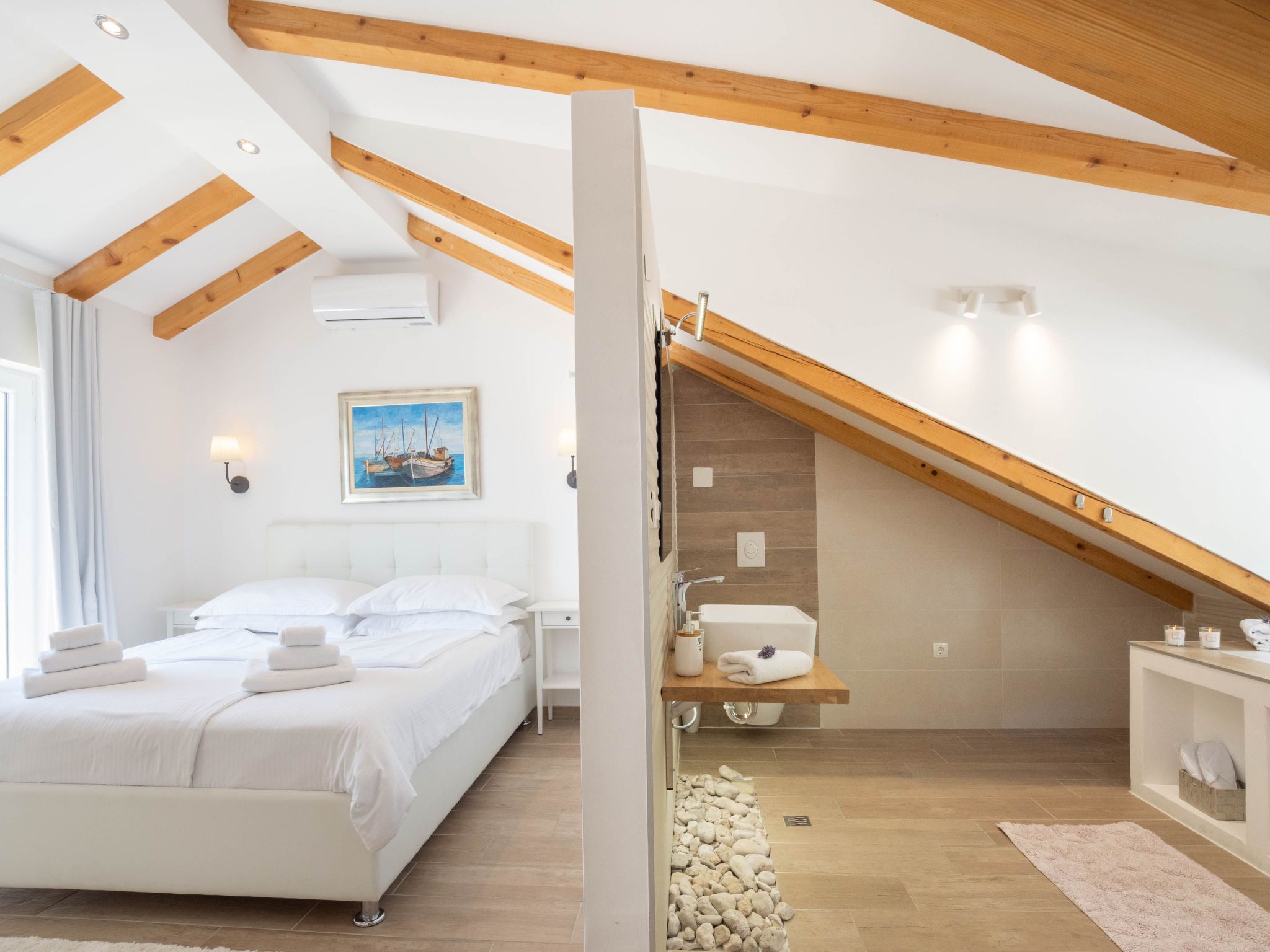 3 Schlafzimmer Villa mit beheiztem Pool und Meerblick-Drinnen