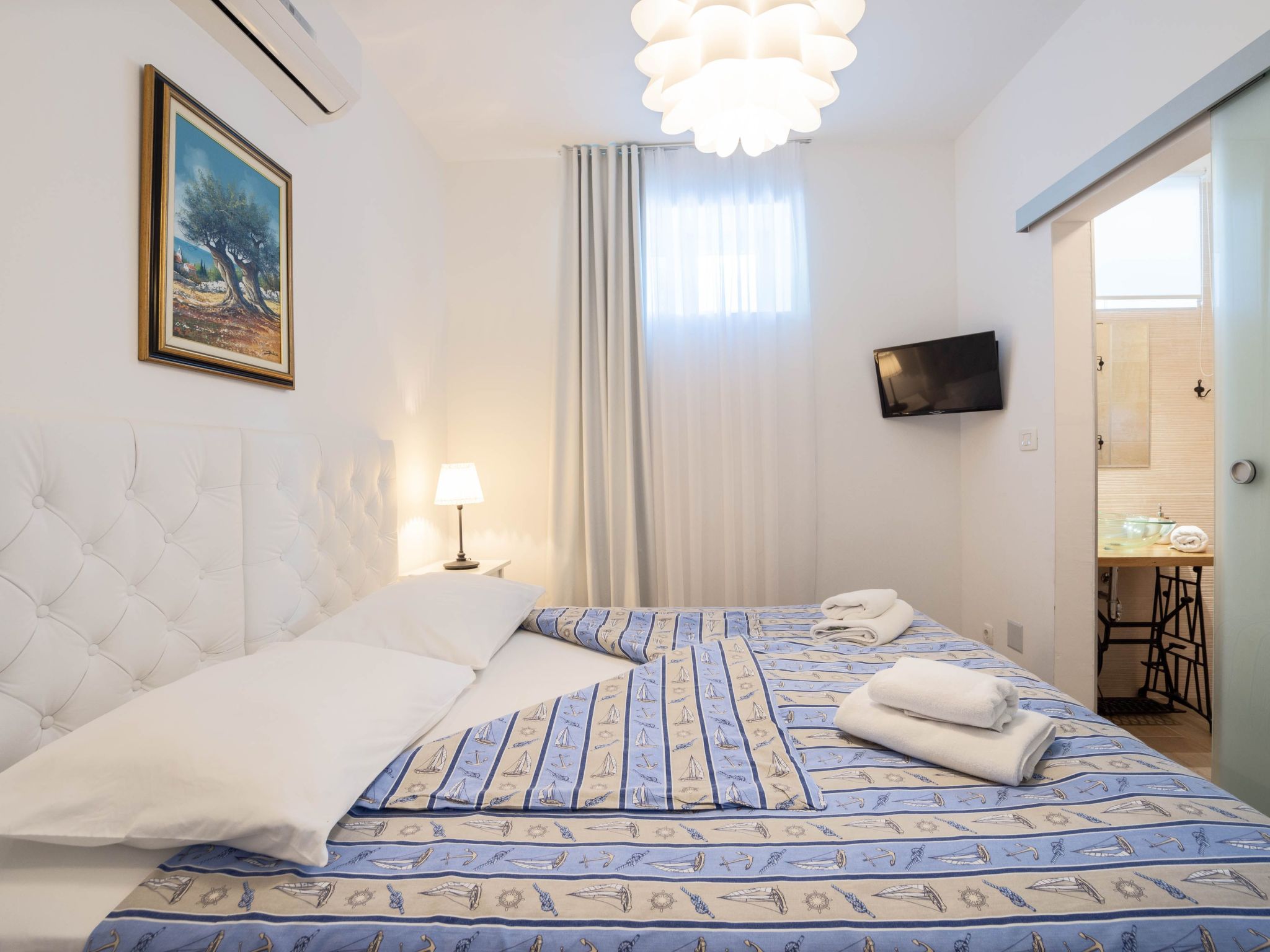 3 Schlafzimmer Villa mit beheiztem Pool und Meerblick-Drinnen