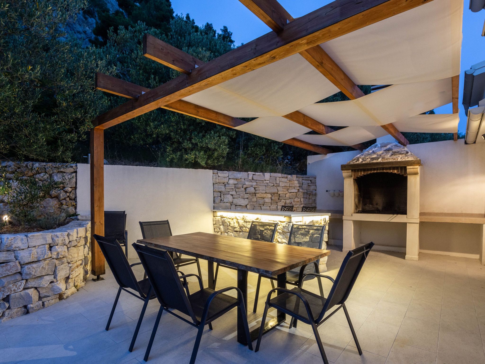 3 Schlafzimmer Villa mit beheiztem Pool und Meerblick-Drinnen