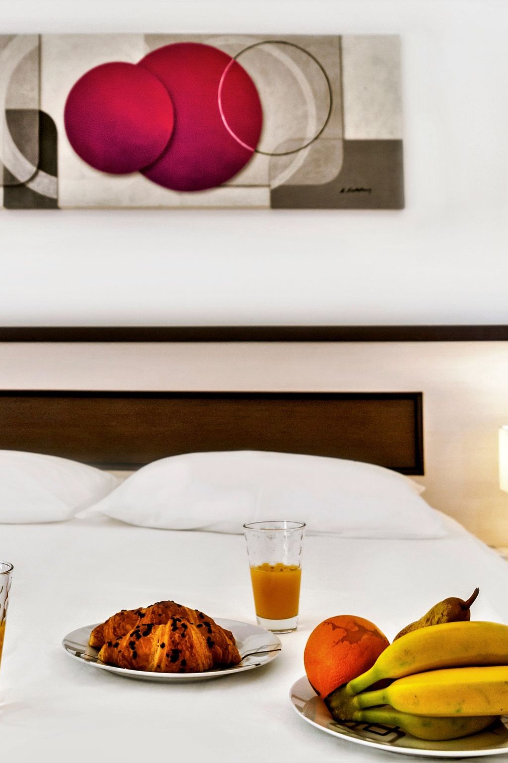 Ein luxuriöses Apartment in der Nähe des Zentrums, am Flussufer-Drinnen