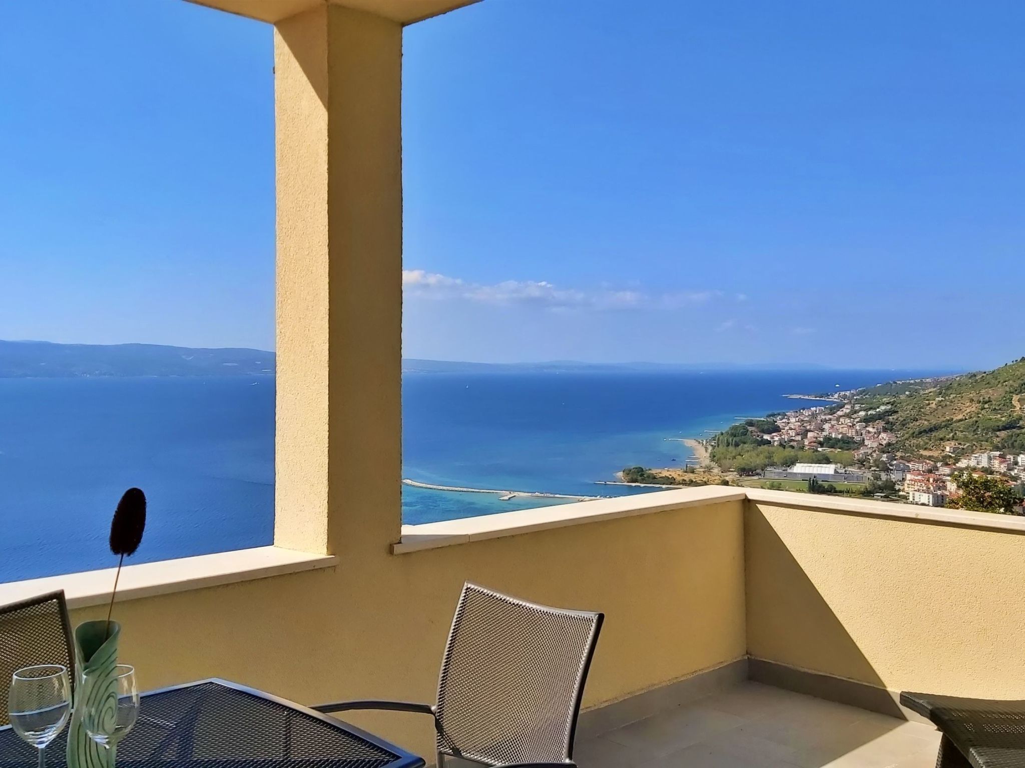 Wohnung Borak grün mit herrlichem Blick-Inside