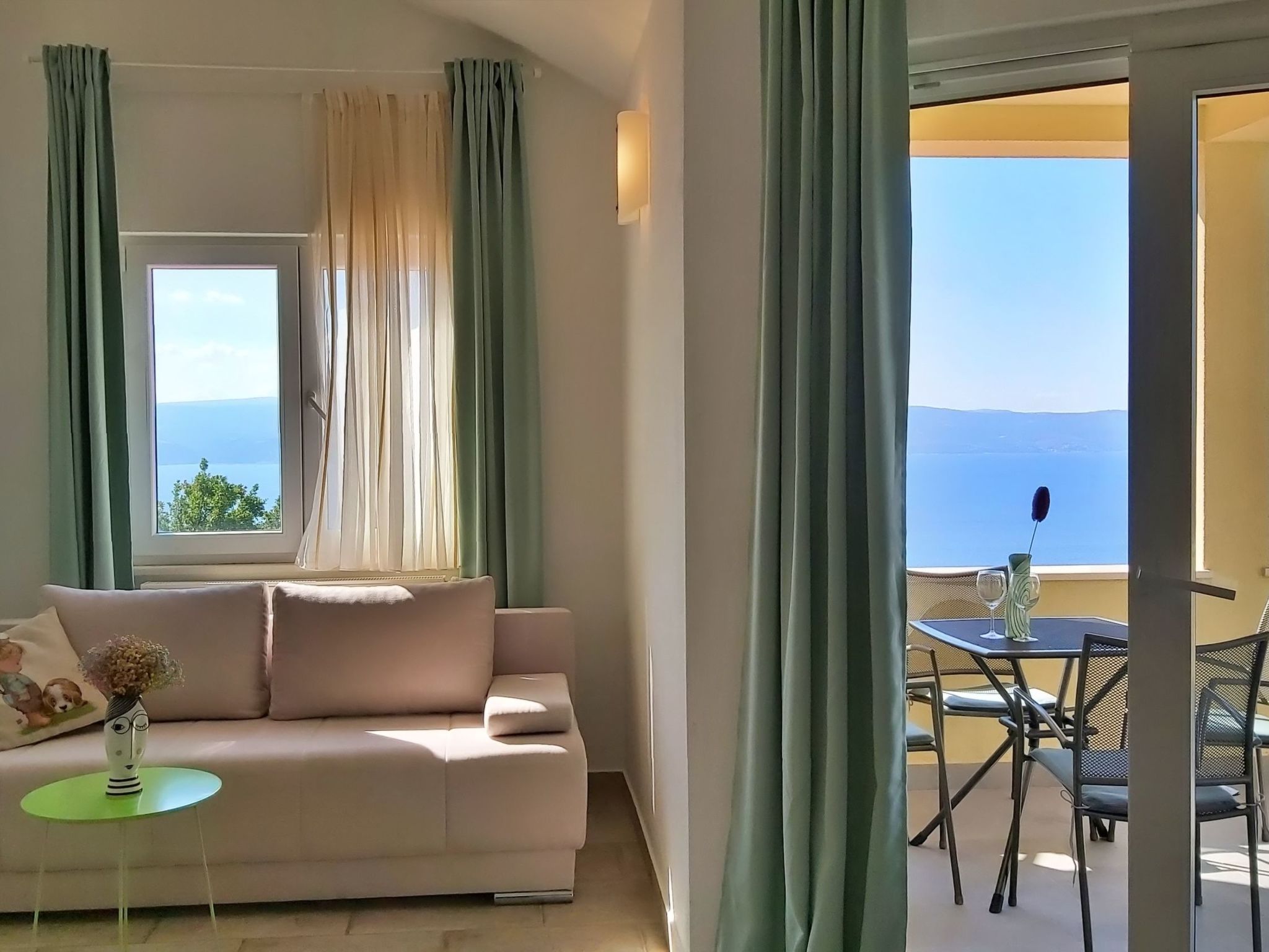 Wohnung Borak grün mit herrlichem Blick-Inside