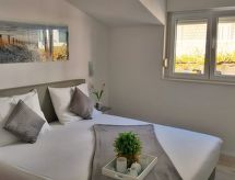 Superieur appartement met zeezicht en balkon, op 200m van het strand van Duće - thumbnail 6