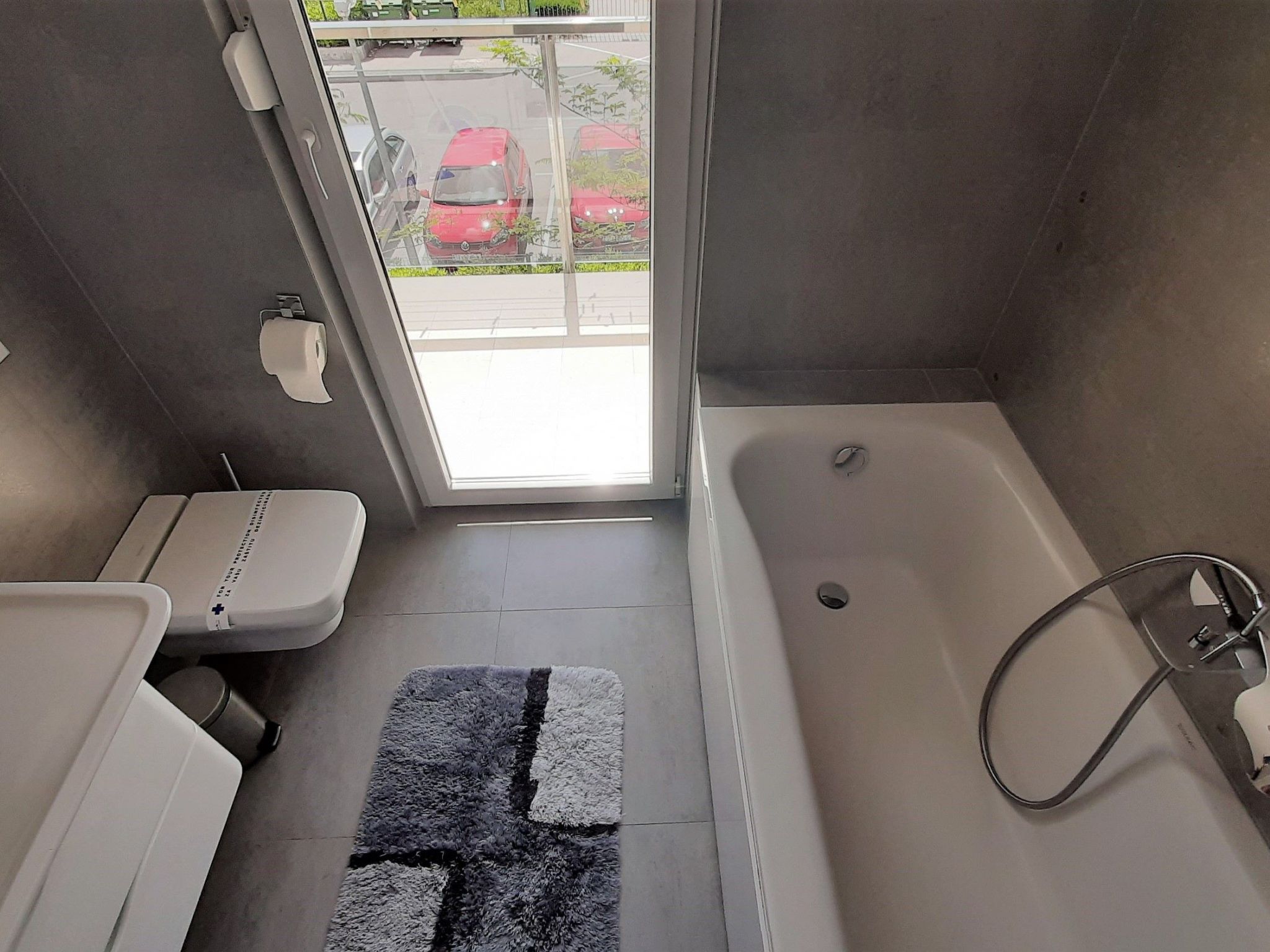 Stylisches Studio mit atemberaubendem Ausblick-Drinnen