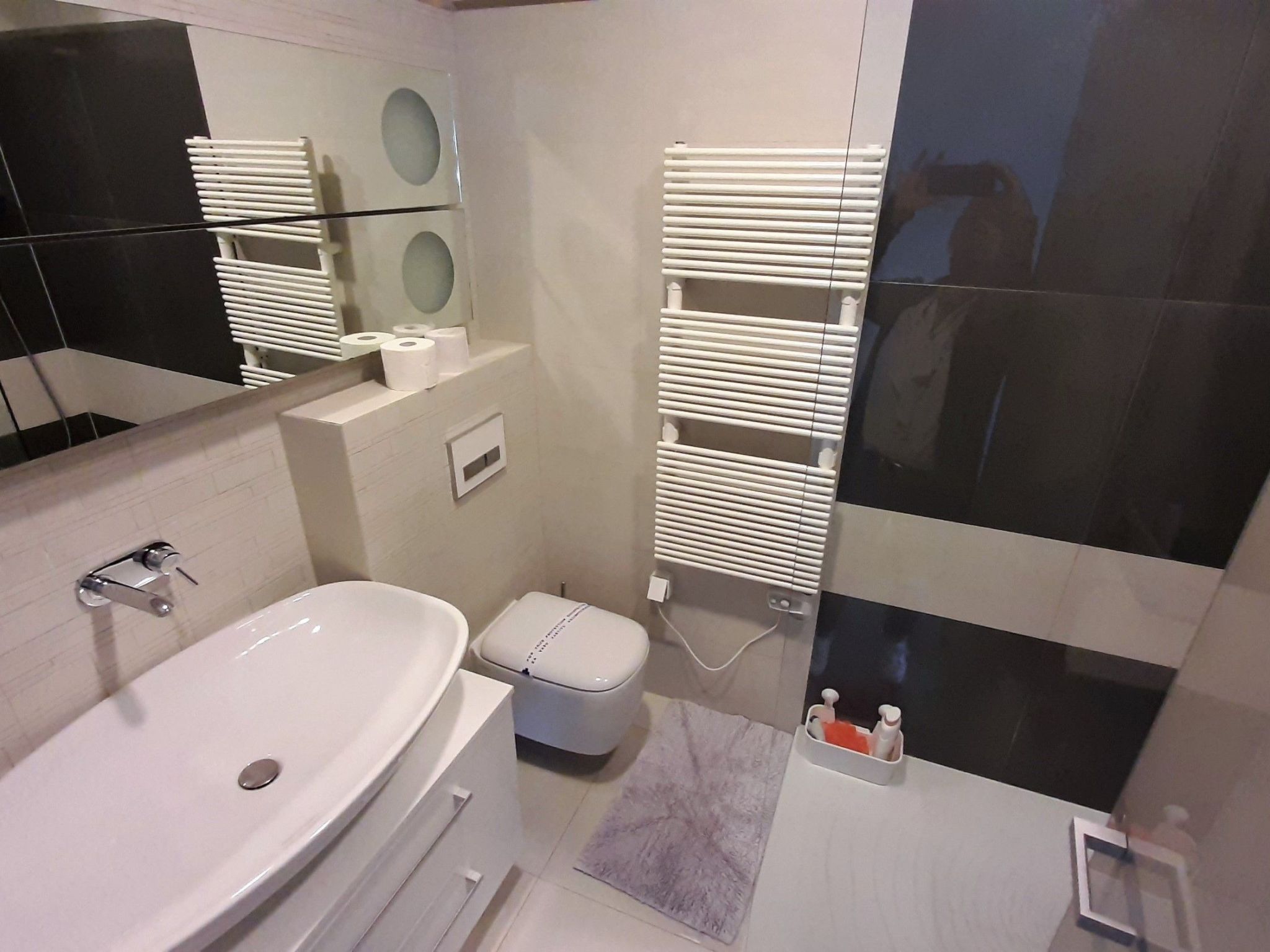 Stylisches Studio mit atemberaubendem Ausblick-Drinnen