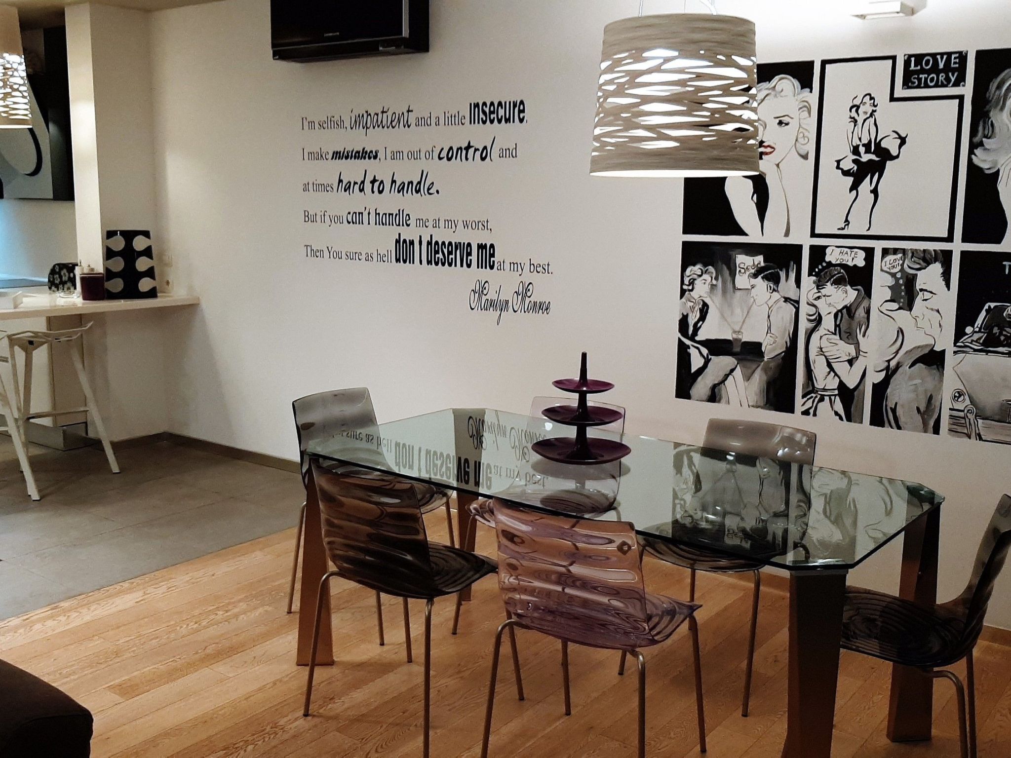 Stylisches Studio mit atemberaubendem Ausblick-Drinnen