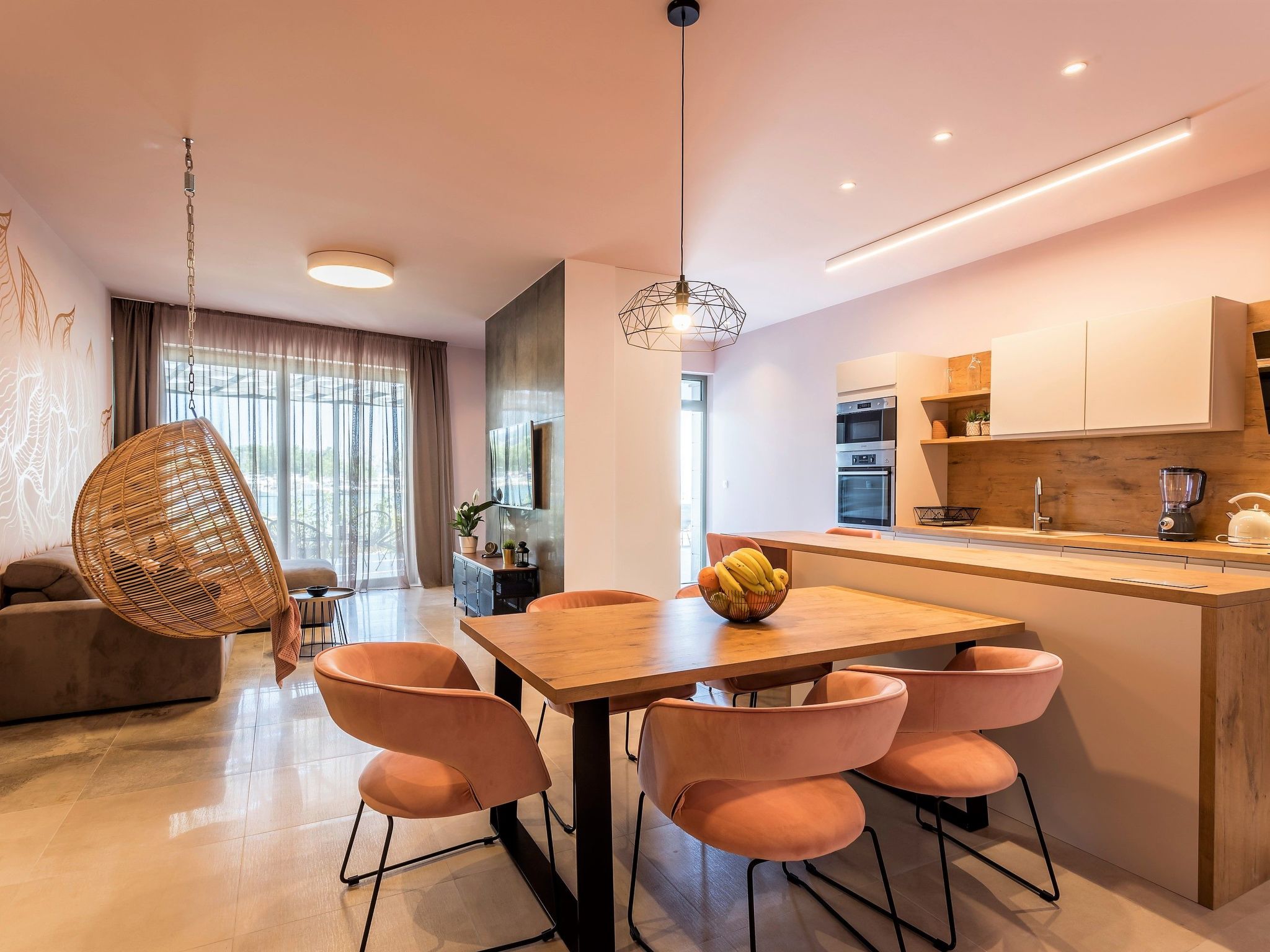 Luxus-Apartment mit Whirlpool-Drinnen