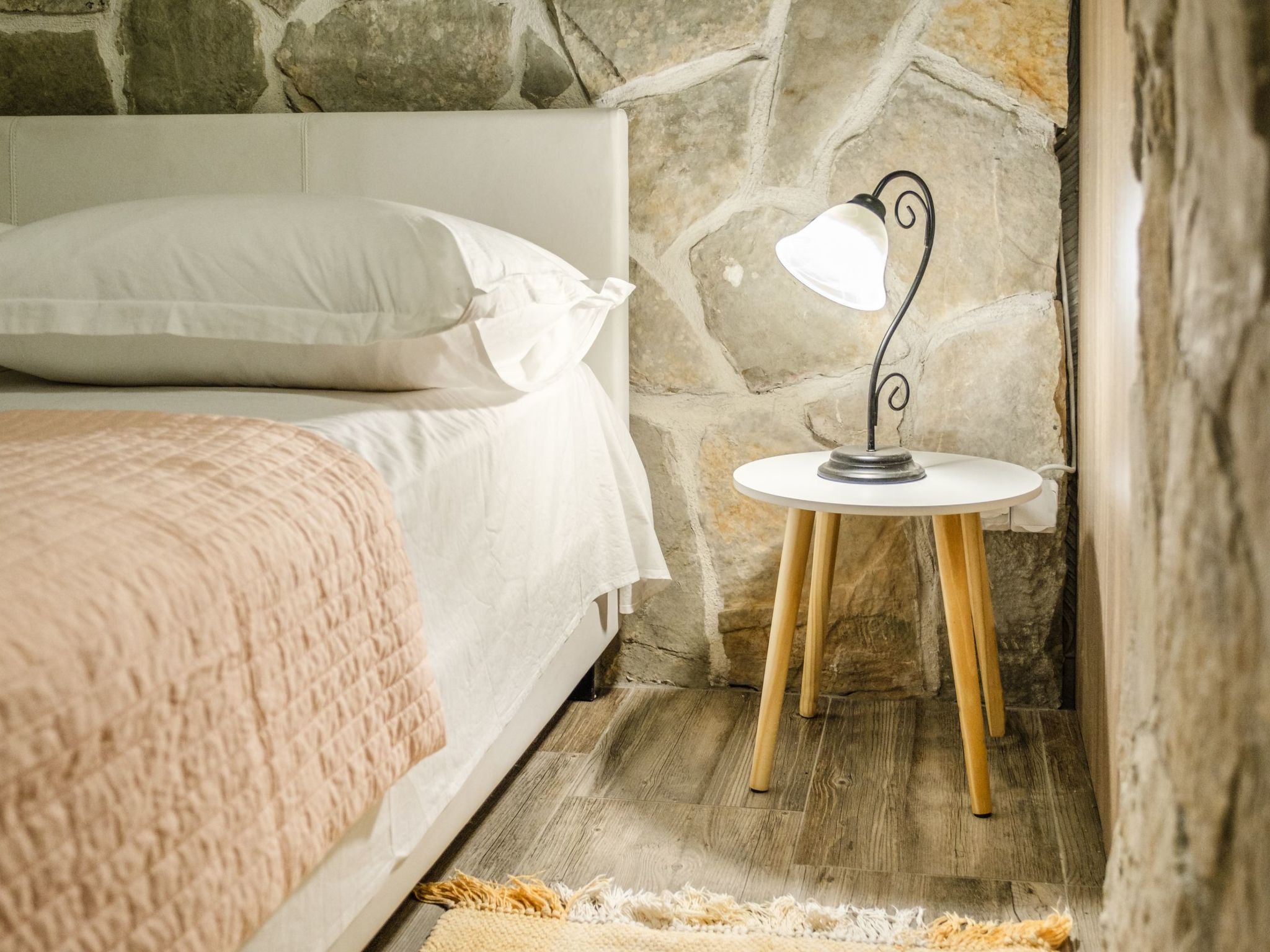 Villa mit vier Schlafzimmern und beheiztem Pool-Drinnen