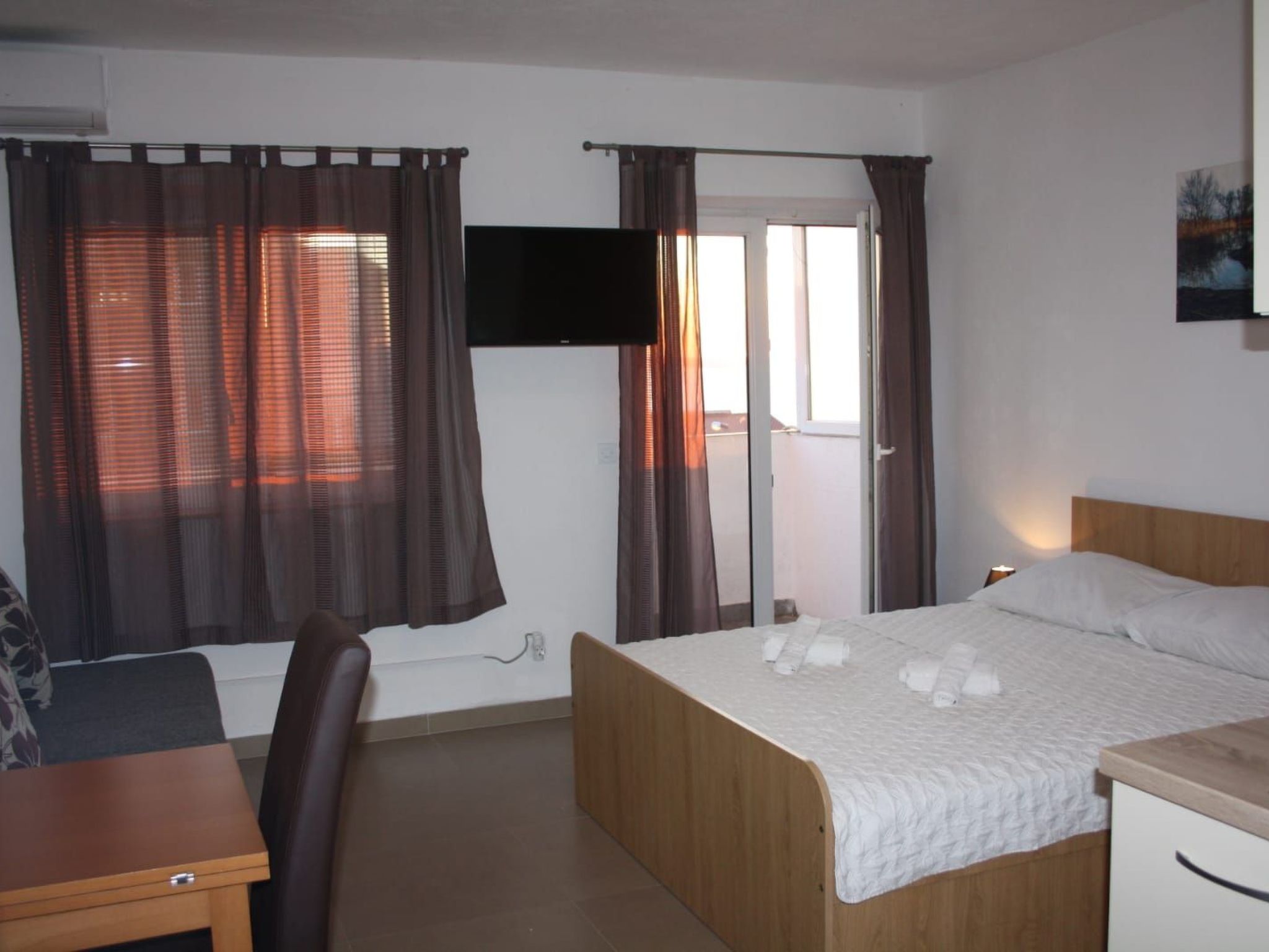 Studio-Apartment mit Balkon