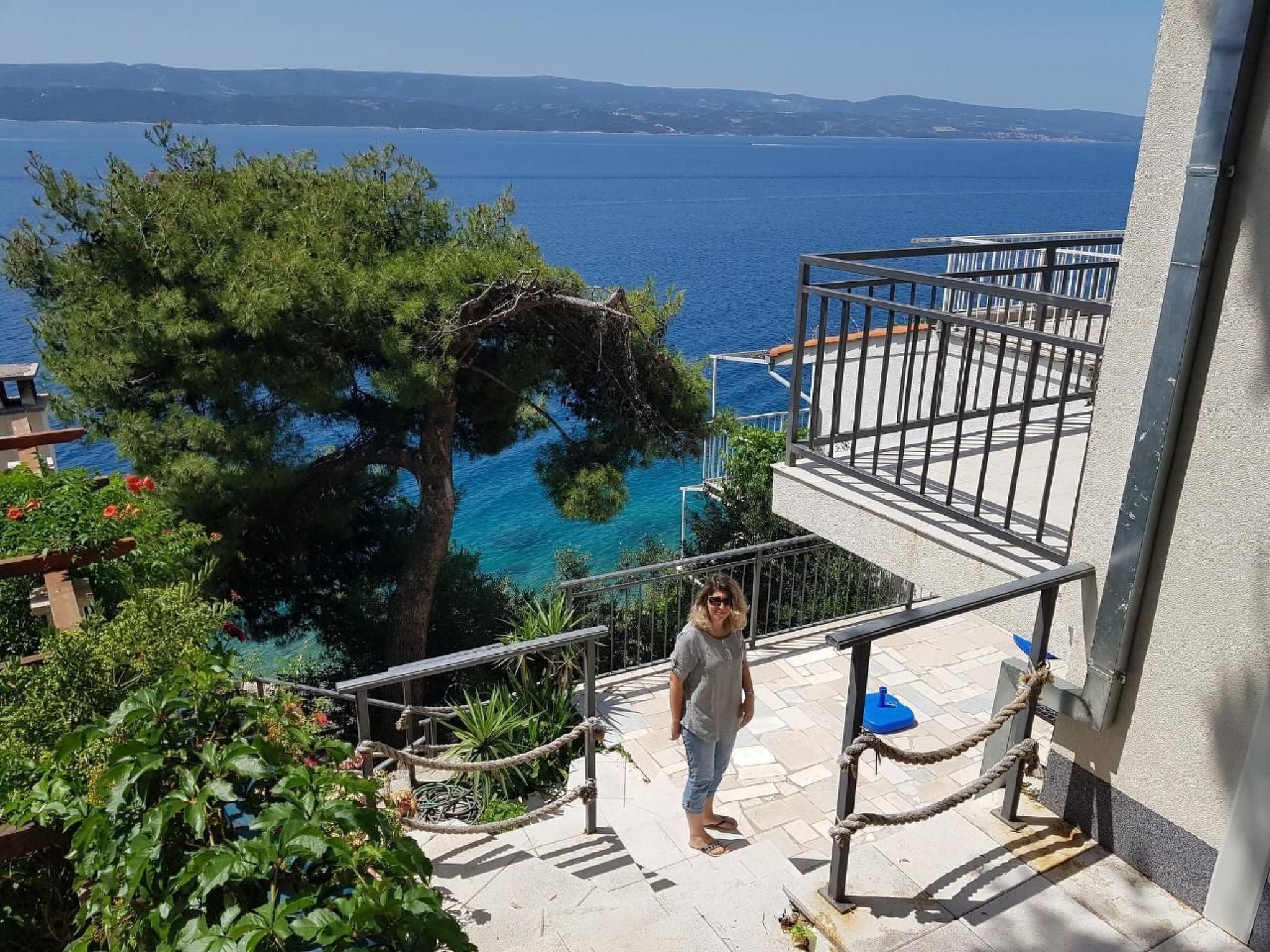 Ferienvilla mit Blick auf das Wasser-Binnen