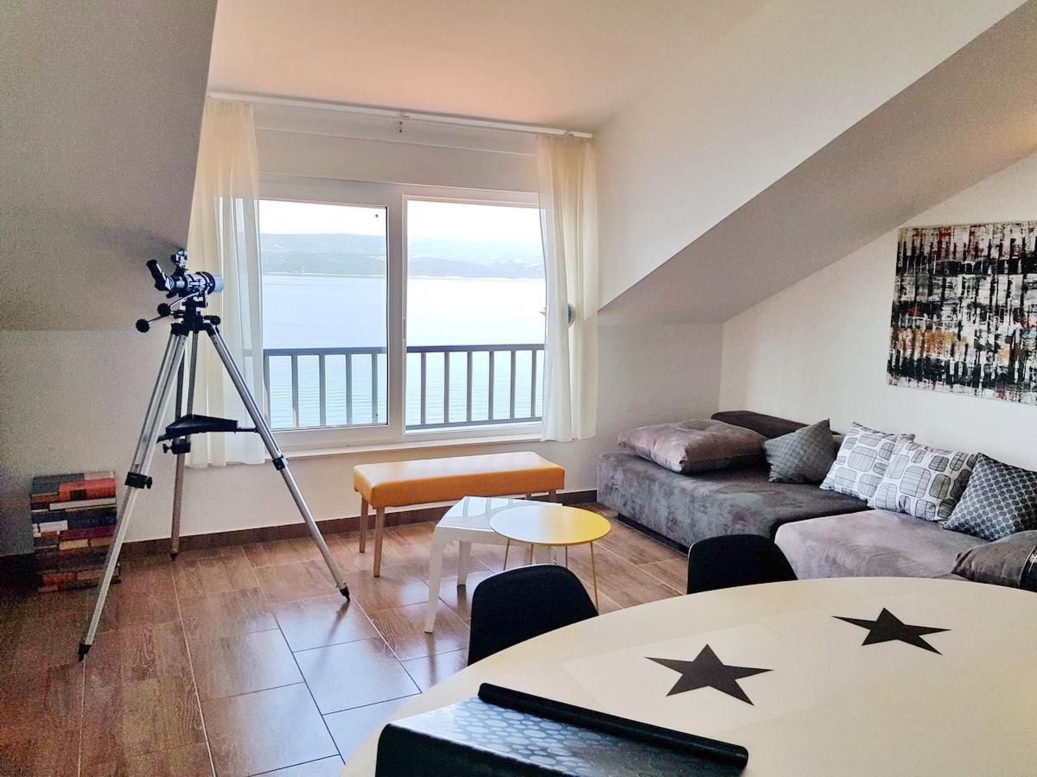 Ferienvilla mit Blick auf das Wasser-Binnen