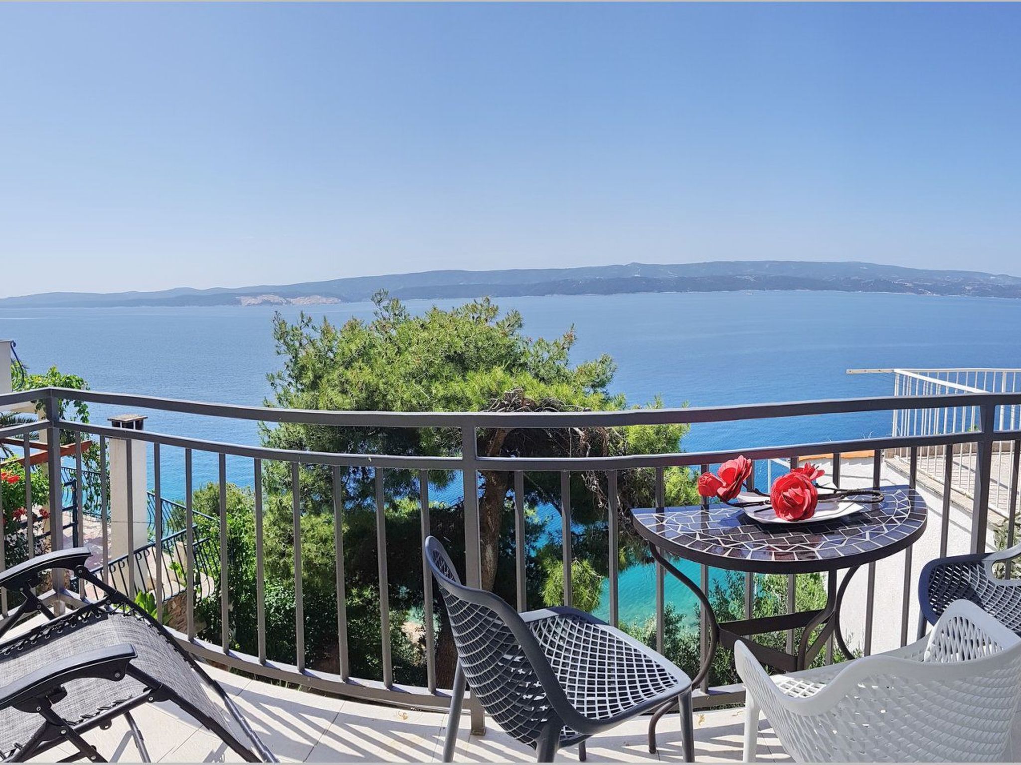 Ferienvilla mit Blick auf das Wasser-Binnen