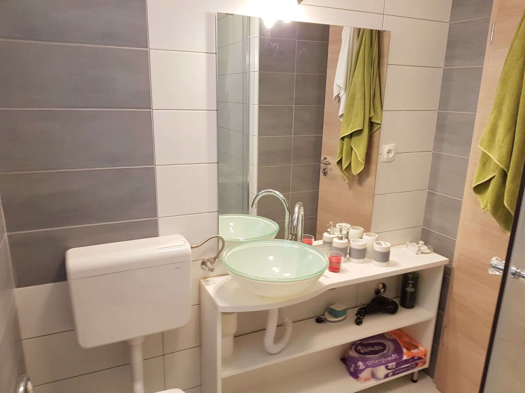 Ferienvilla mit Blick auf das Wasser-Binnen