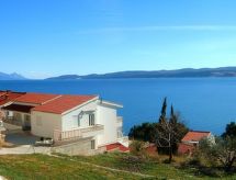 Appartement in Stanići mit Grill