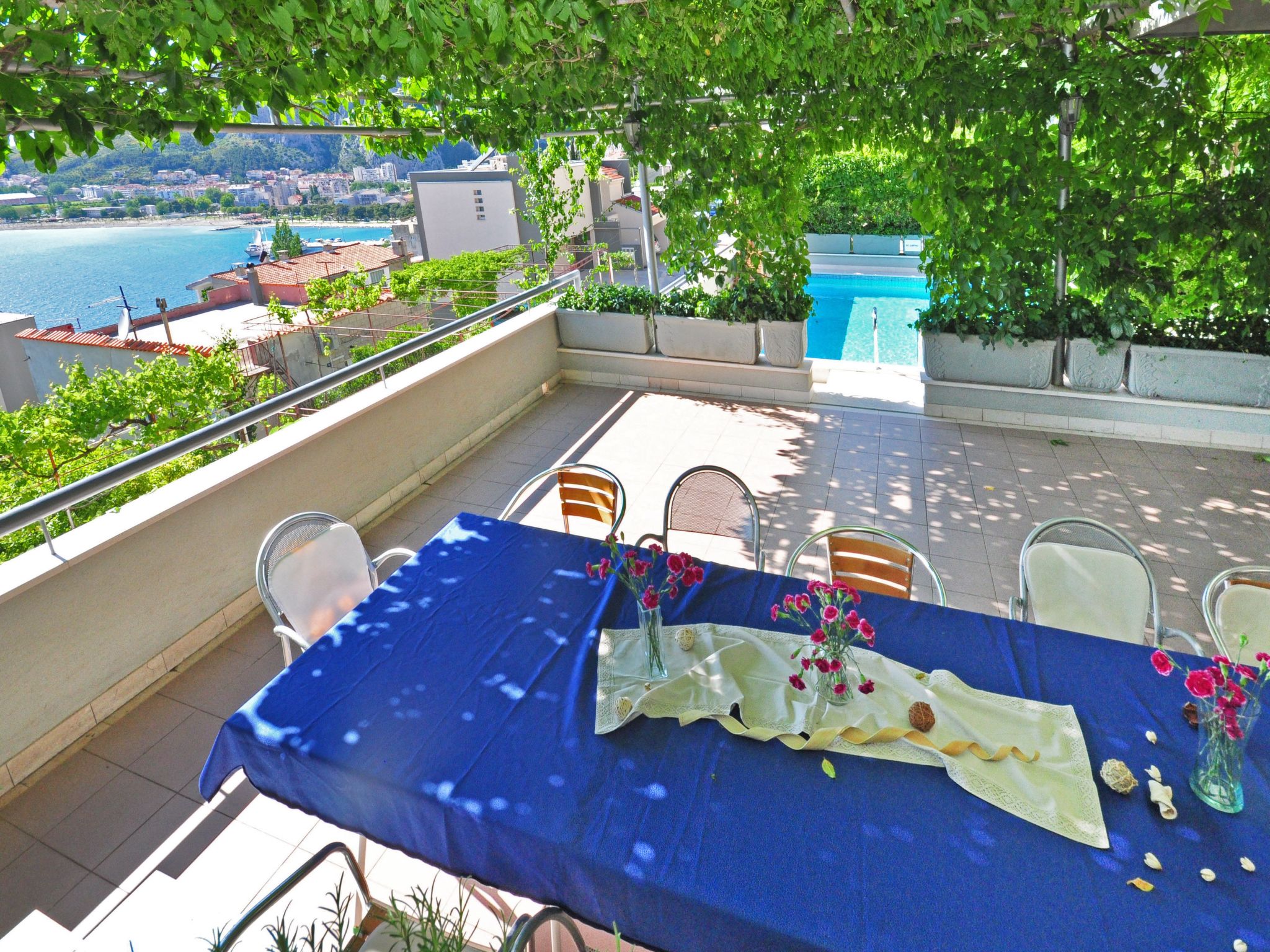 Geräumiges Ferienhaus in Omiš mit Privatem Pool-Inside