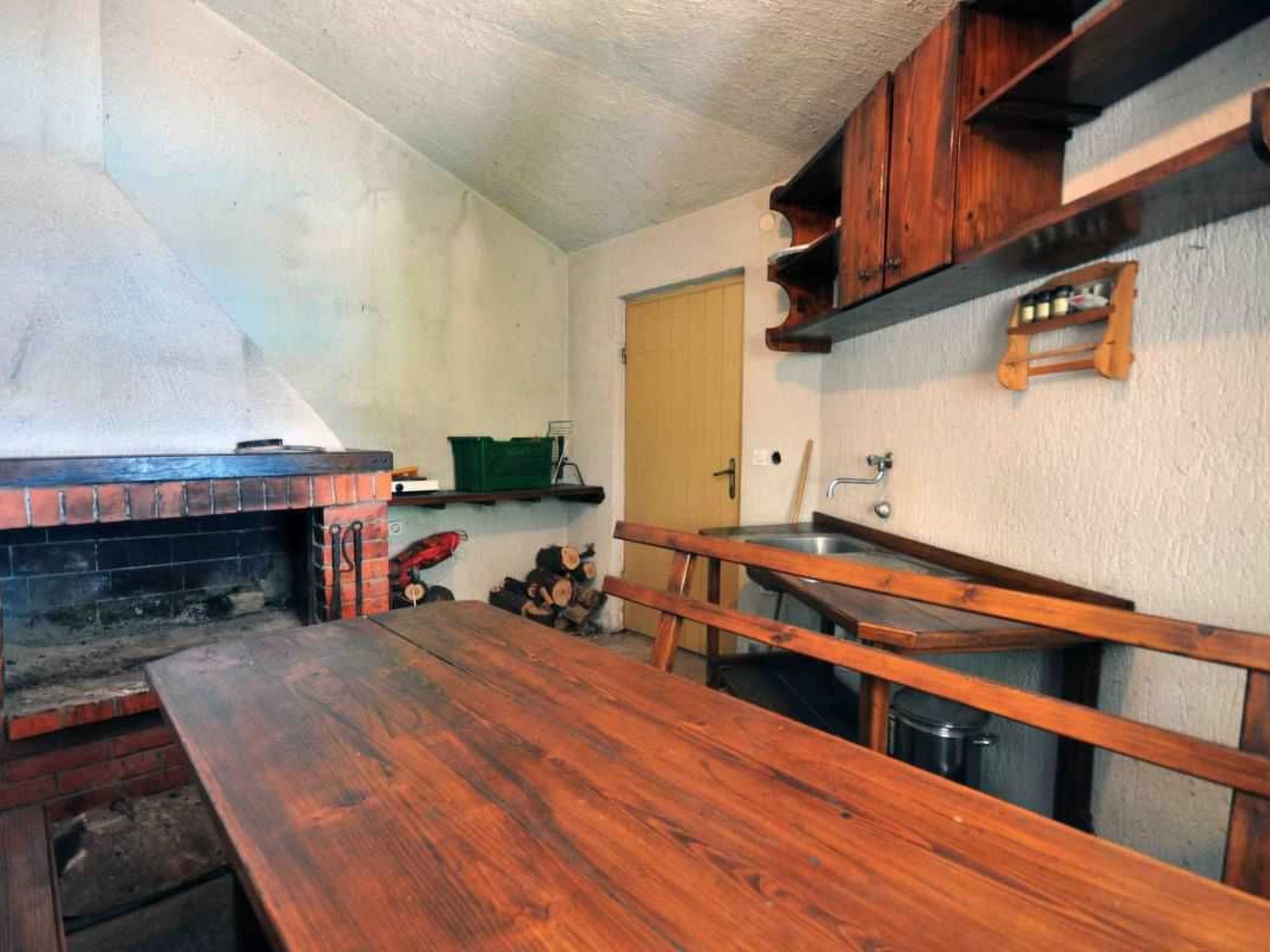 Geräumiges Ferienhaus in Omiš mit Privatem Pool-Inside