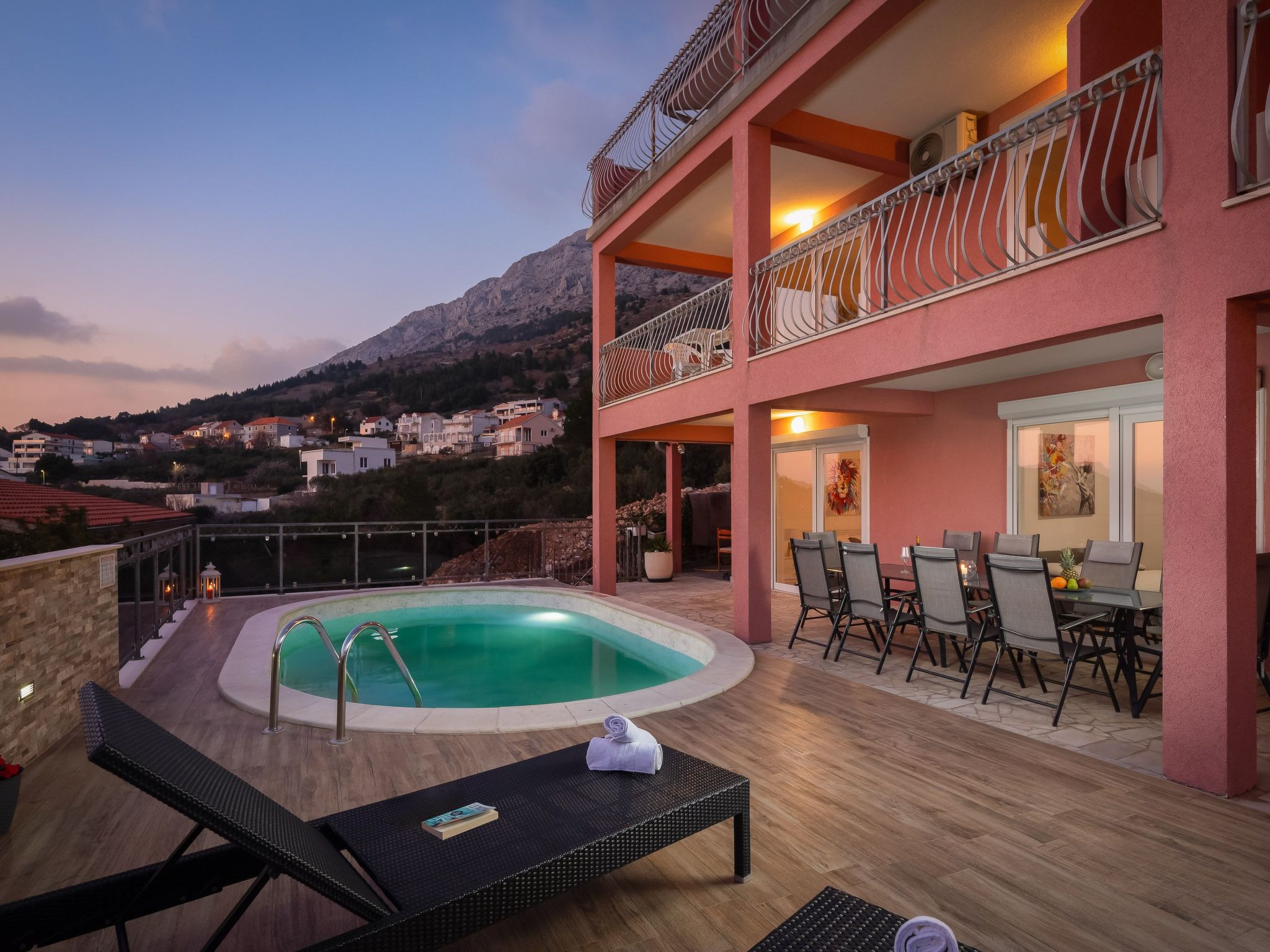 Für 12 Personen in Stanići, Dalmatien (Mitteldalmatien)-Binnen