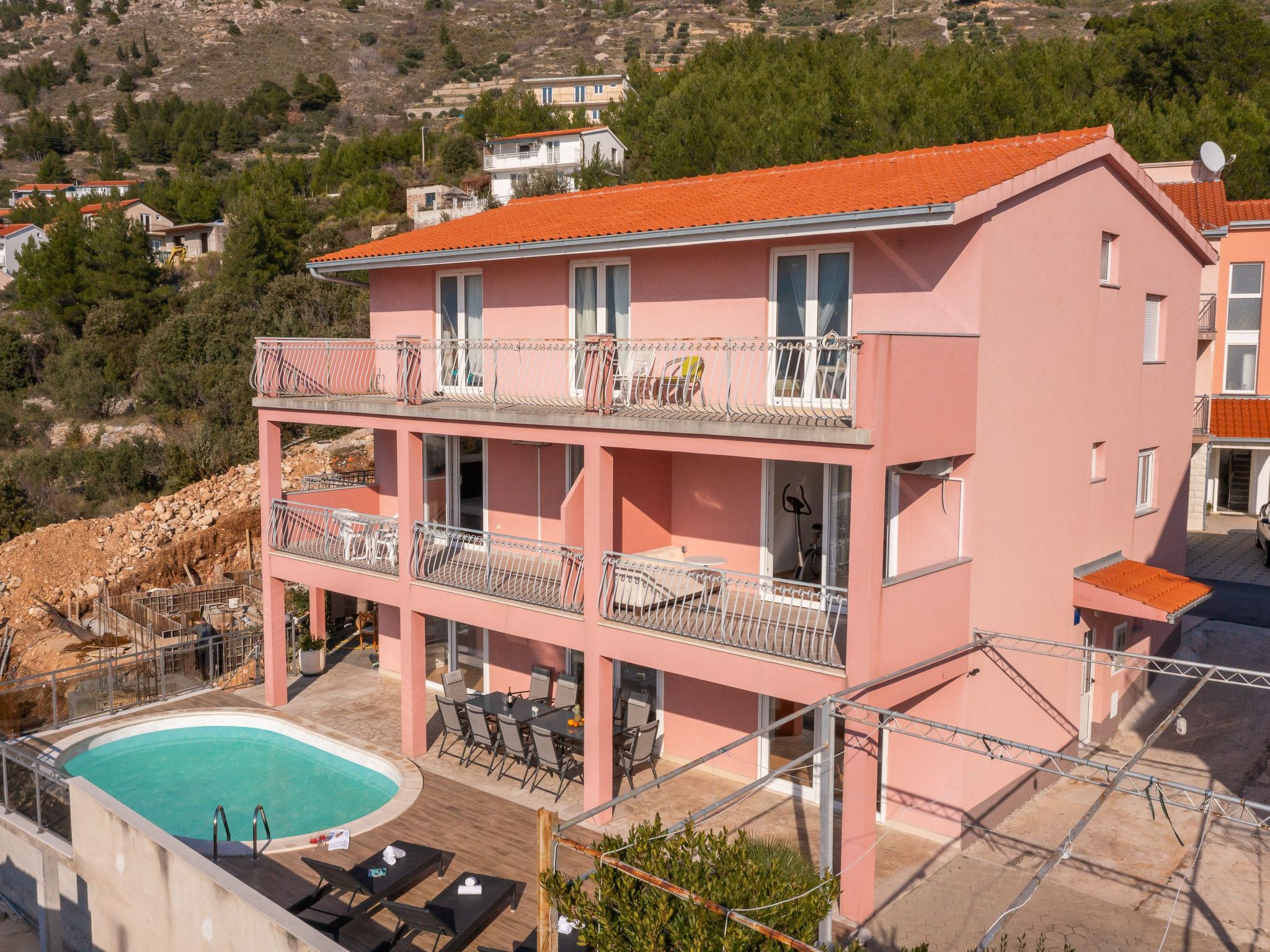 Für 12 Personen in Stanići, Dalmatien (Mitteldalmatien)-Binnen