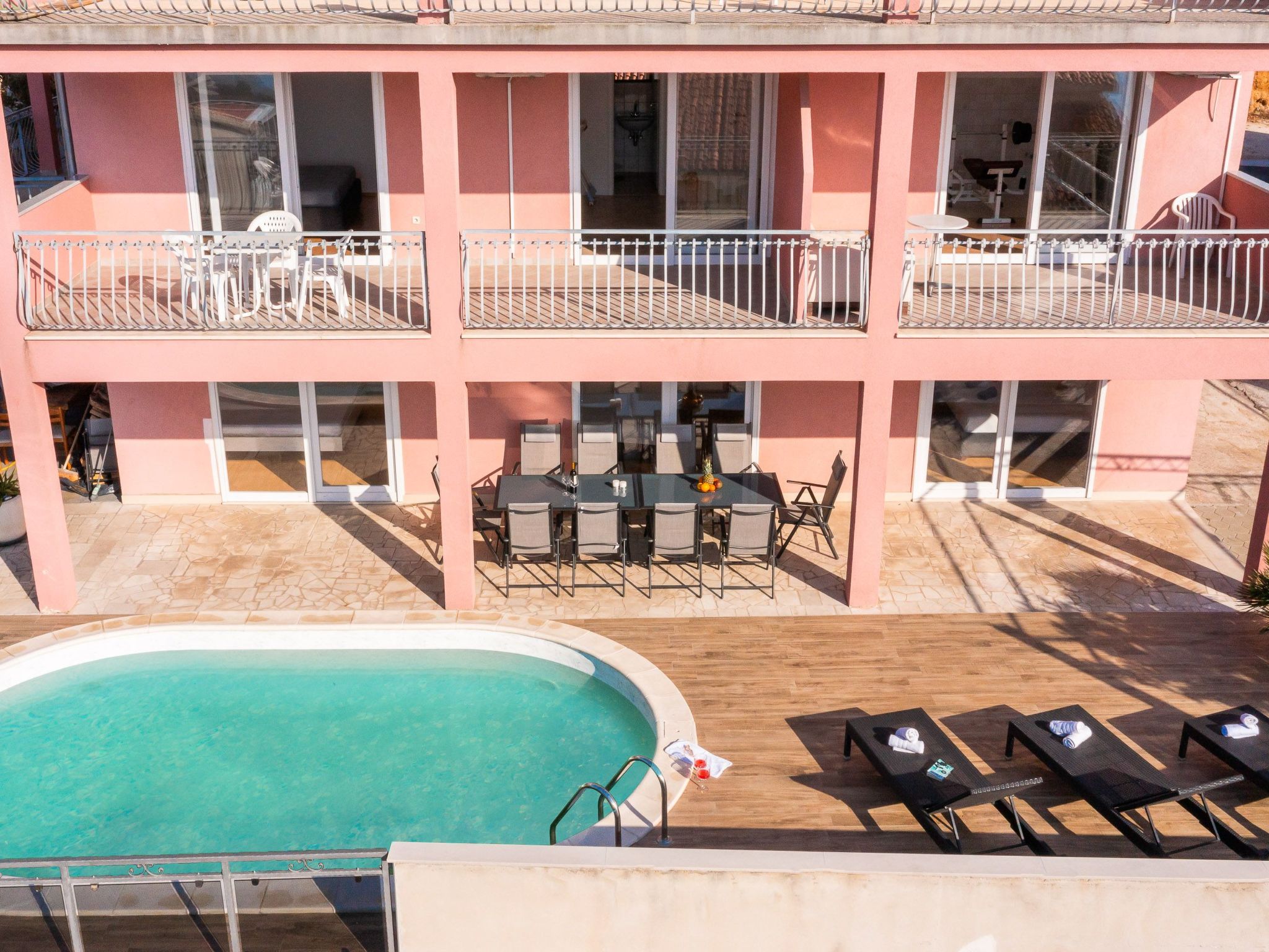 Für 12 Personen in Stanići, Dalmatien (Mitteldalmatien)-Binnen