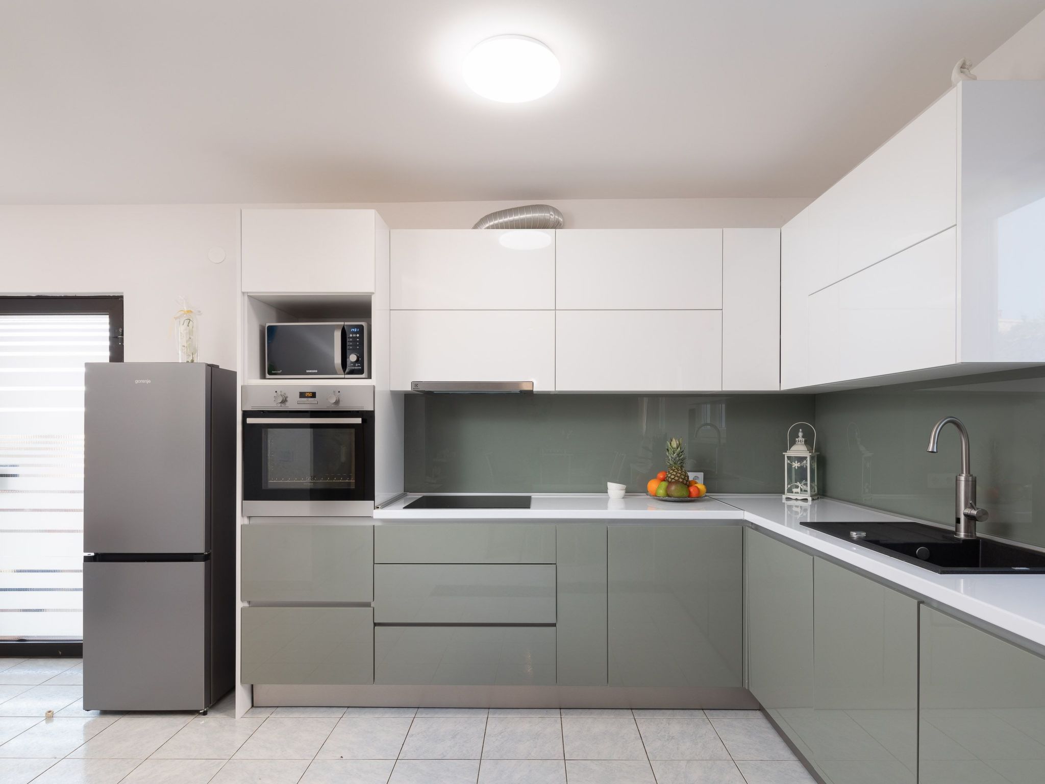 Für 12 Personen in Stanići, Dalmatien (Mitteldalmatien)-Binnen