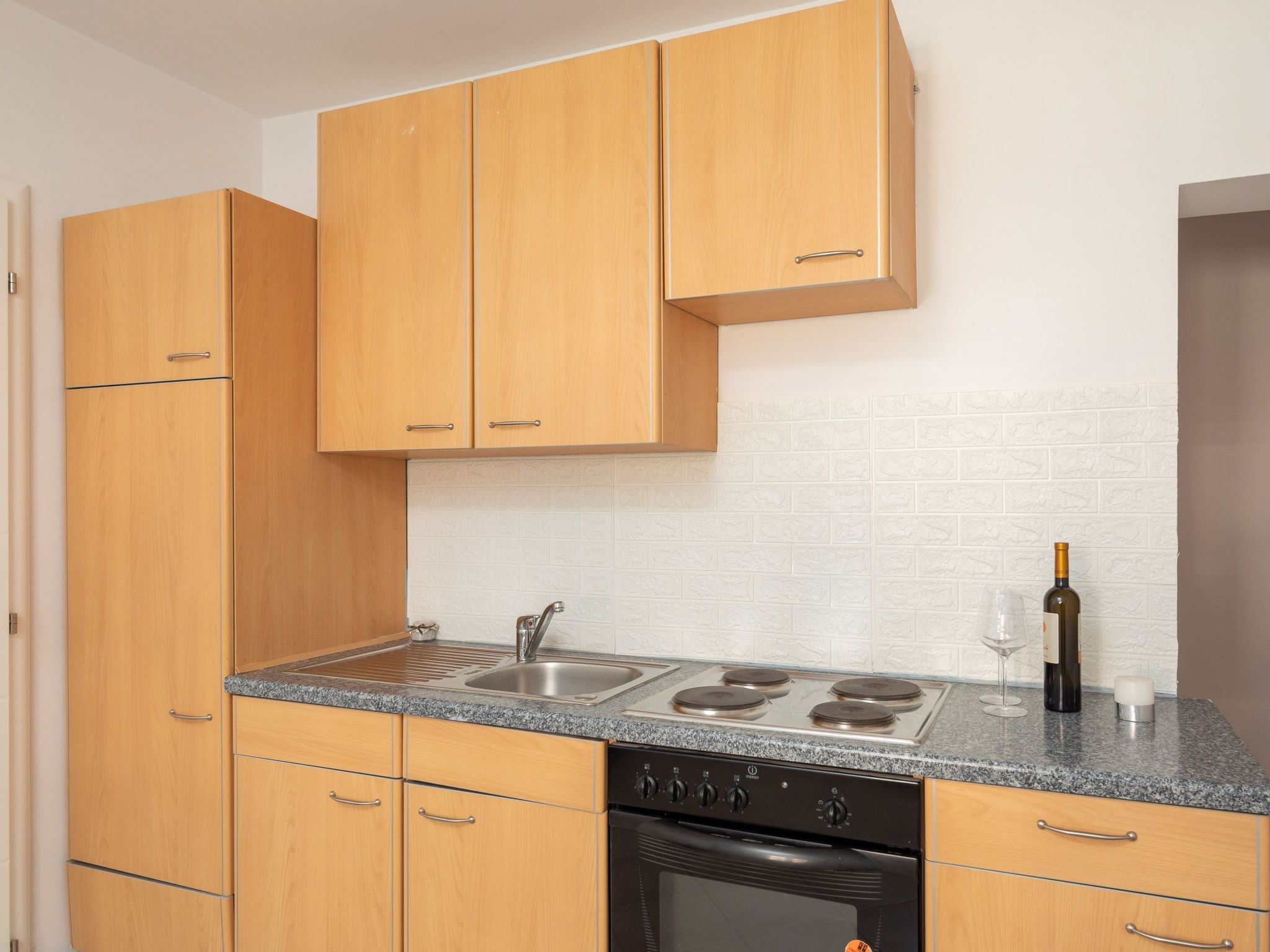 Für 12 Personen in Stanići, Dalmatien (Mitteldalmatien)-Binnen