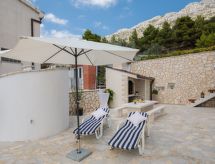 Daria 4: Moderne studio aan de Dalmatische kust in Omiš, 200m van zee - thumbnail 4