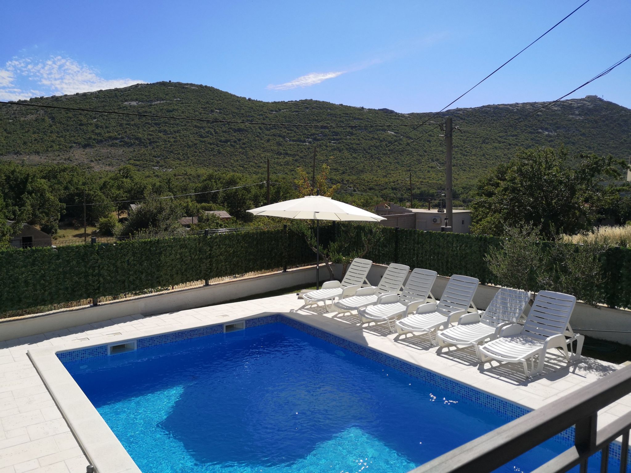 Für 8 Personen ca. 120 m² in Dubrava, Dalmatien (Gespanschaft Split-Dalmat-Inside