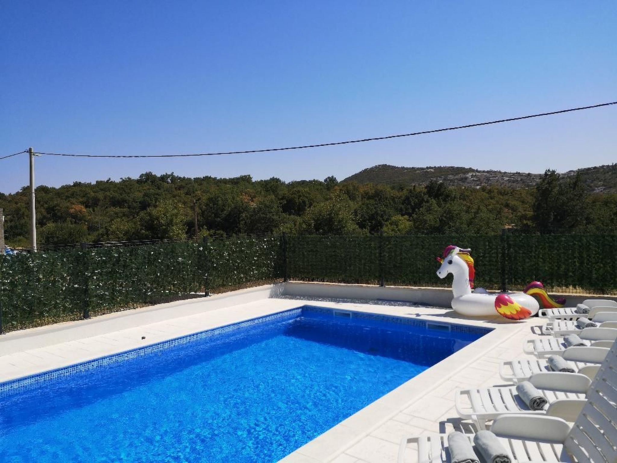 Für 8 Personen ca. 120 m² in Dubrava, Dalmatien (Gespanschaft Split-Dalmat-Inside