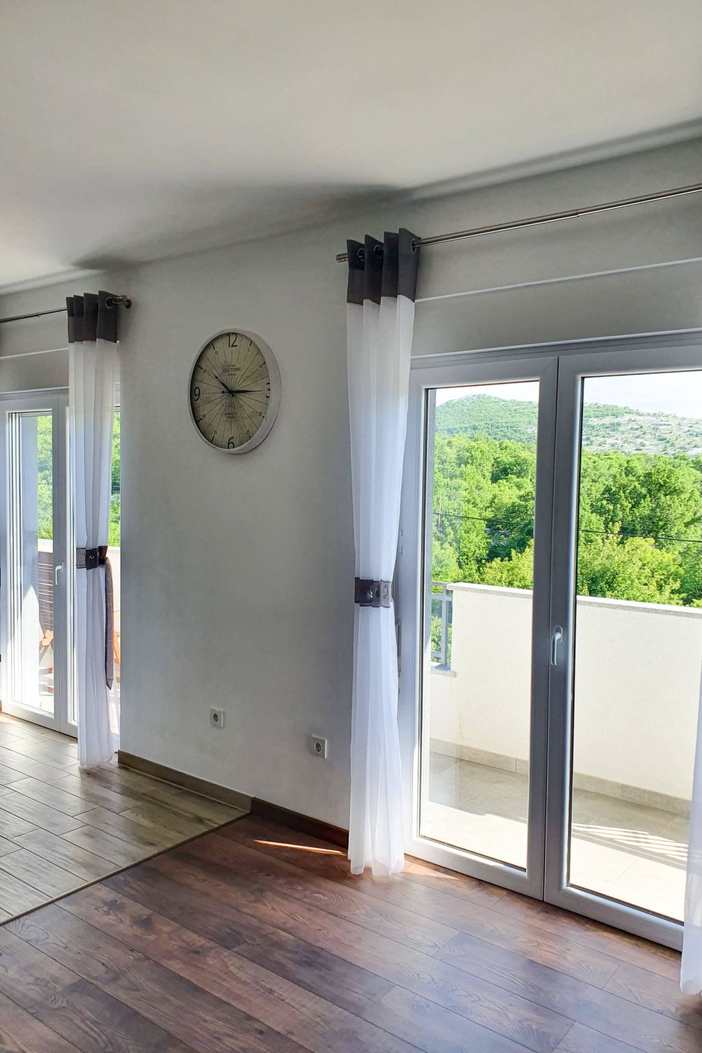 Für 8 Personen ca. 120 m² in Dubrava, Dalmatien (Gespanschaft Split-Dalmat-Inside