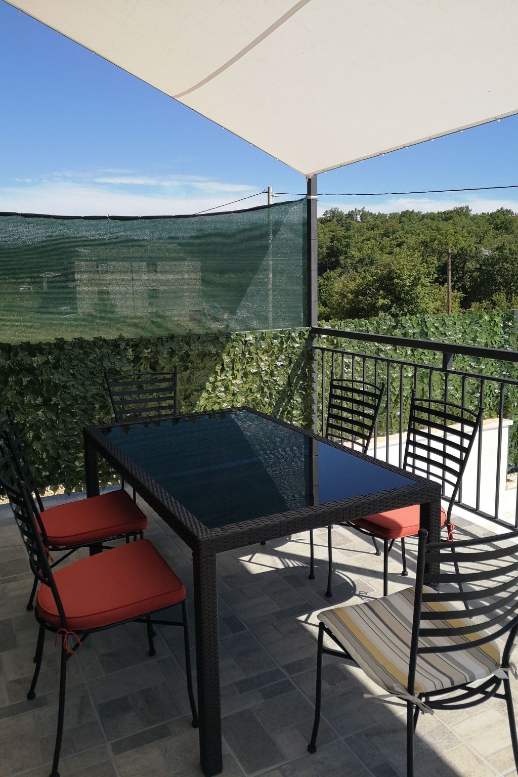 Für 8 Personen ca. 120 m² in Dubrava, Dalmatien (Gespanschaft Split-Dalmat-Inside