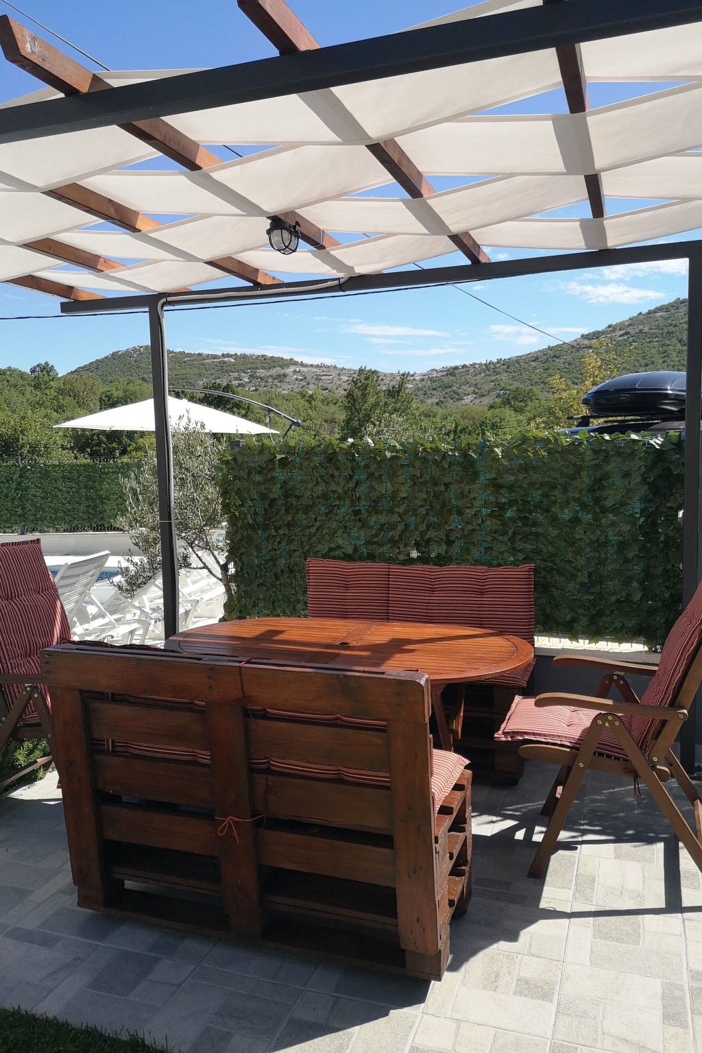 Für 8 Personen ca. 120 m² in Dubrava, Dalmatien (Gespanschaft Split-Dalmat-Inside