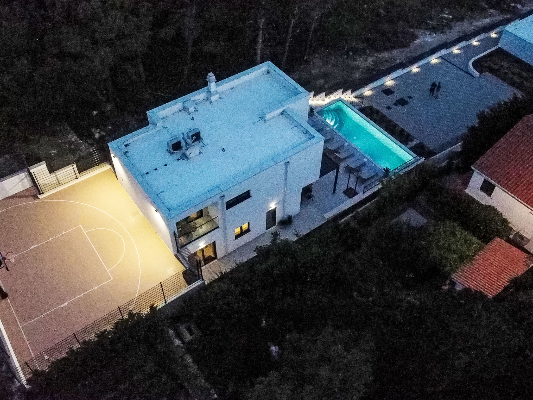 Maria – Heated Pool - Buiten