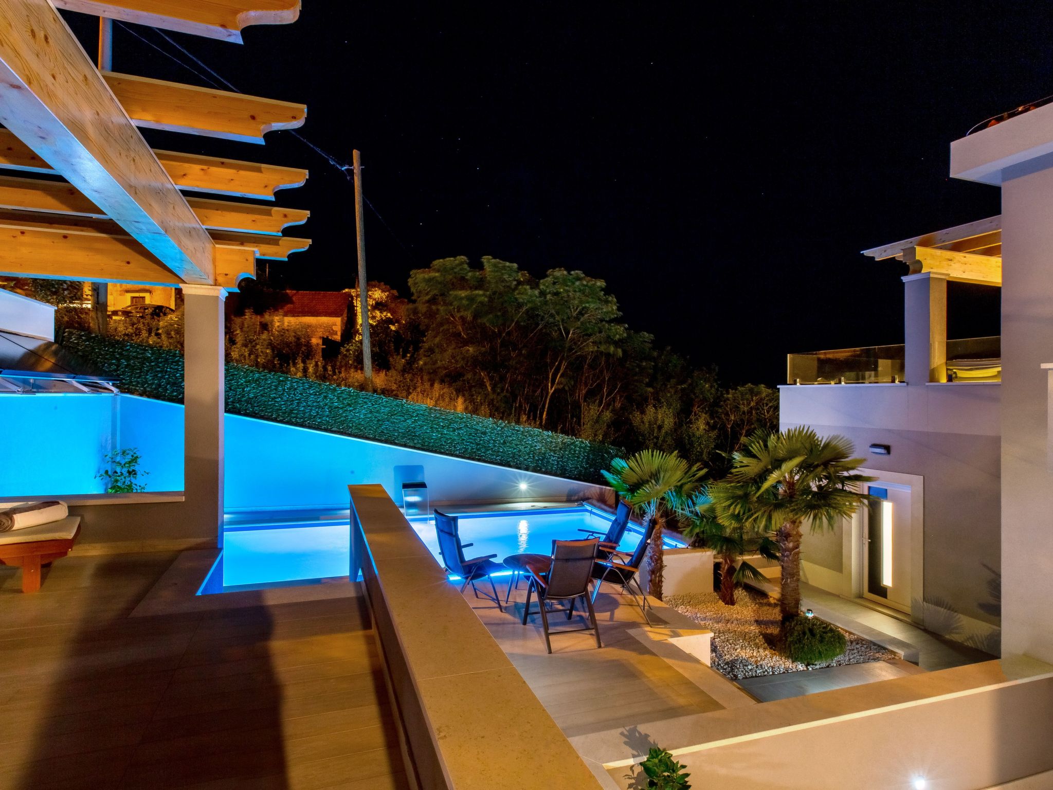 Villa Majestic Vista - Privater Pool-Dedans