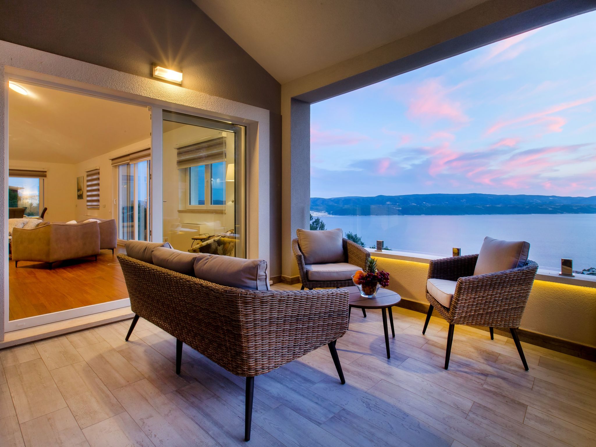 Villa Majestic Vista - Privater Pool-Dedans