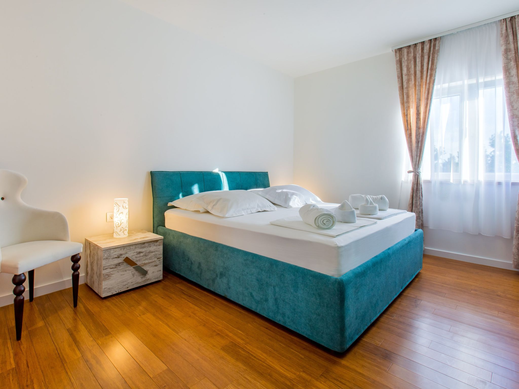 Villa Majestic Vista - Privater Pool-Dedans