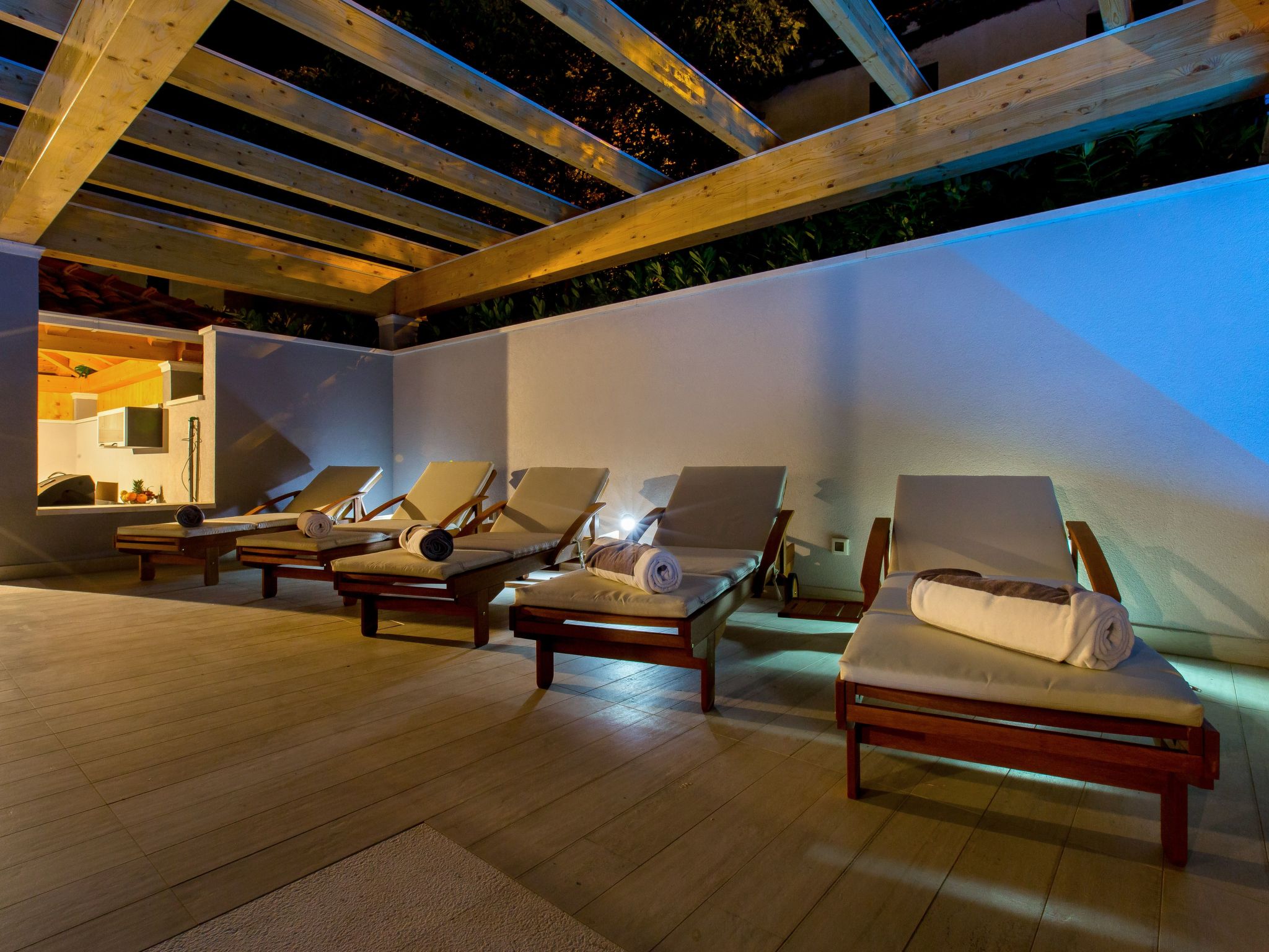 Villa Majestic Vista - Privater Pool-Dedans