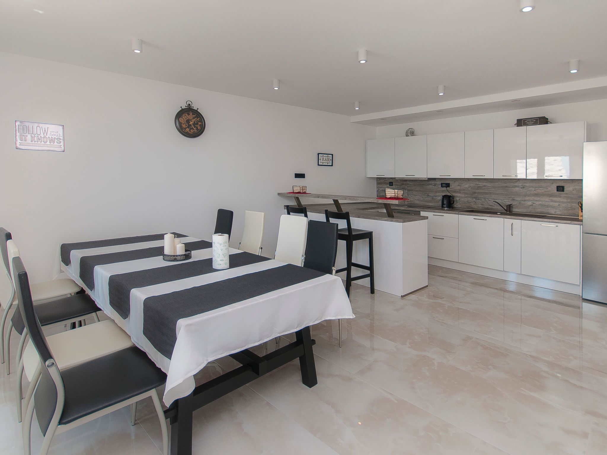 Villa "Villa Vista" mit privatem Pool-Dedans