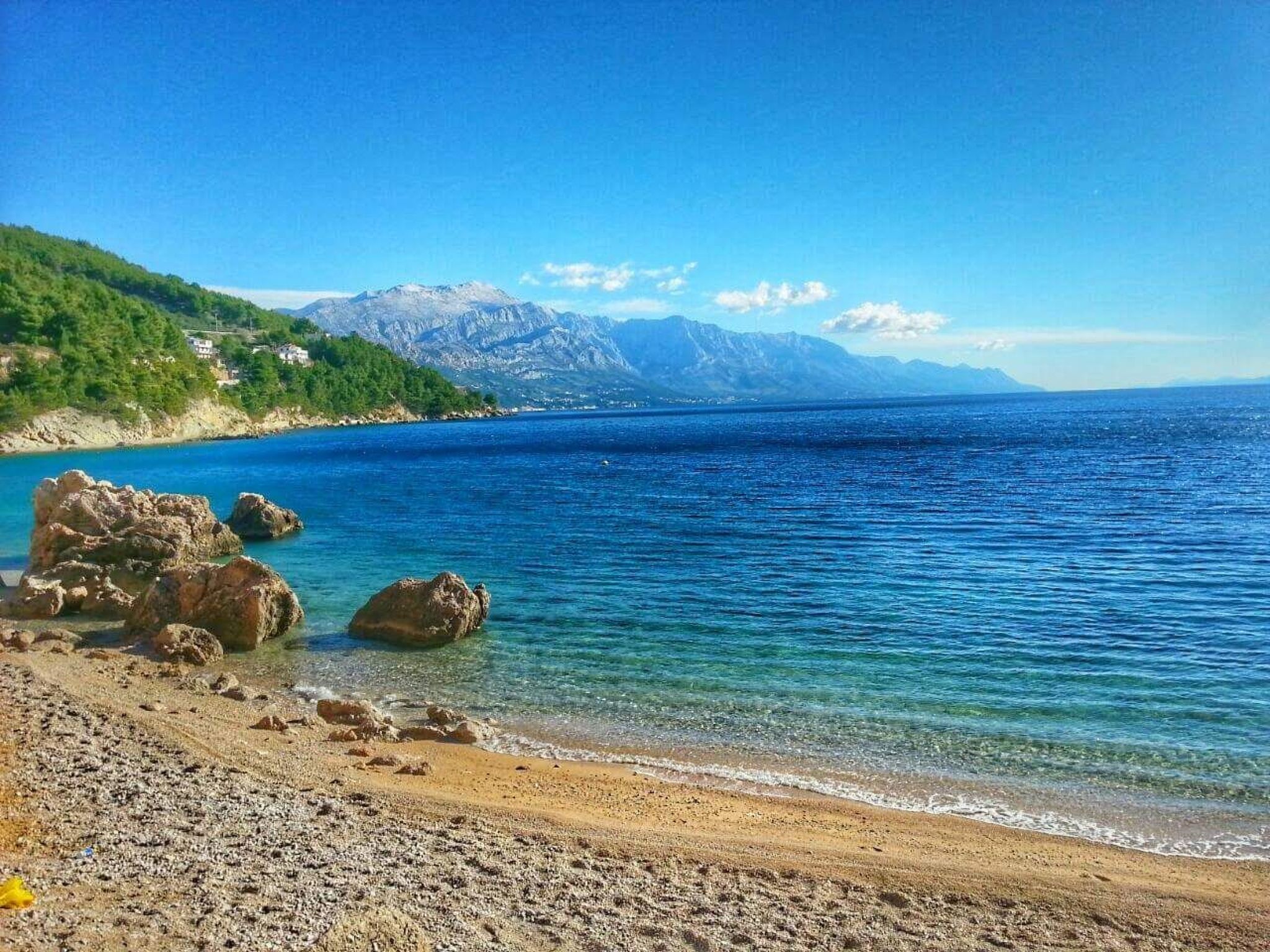 Mit zwei Schlafzimmern und Pool-Image-tags.info