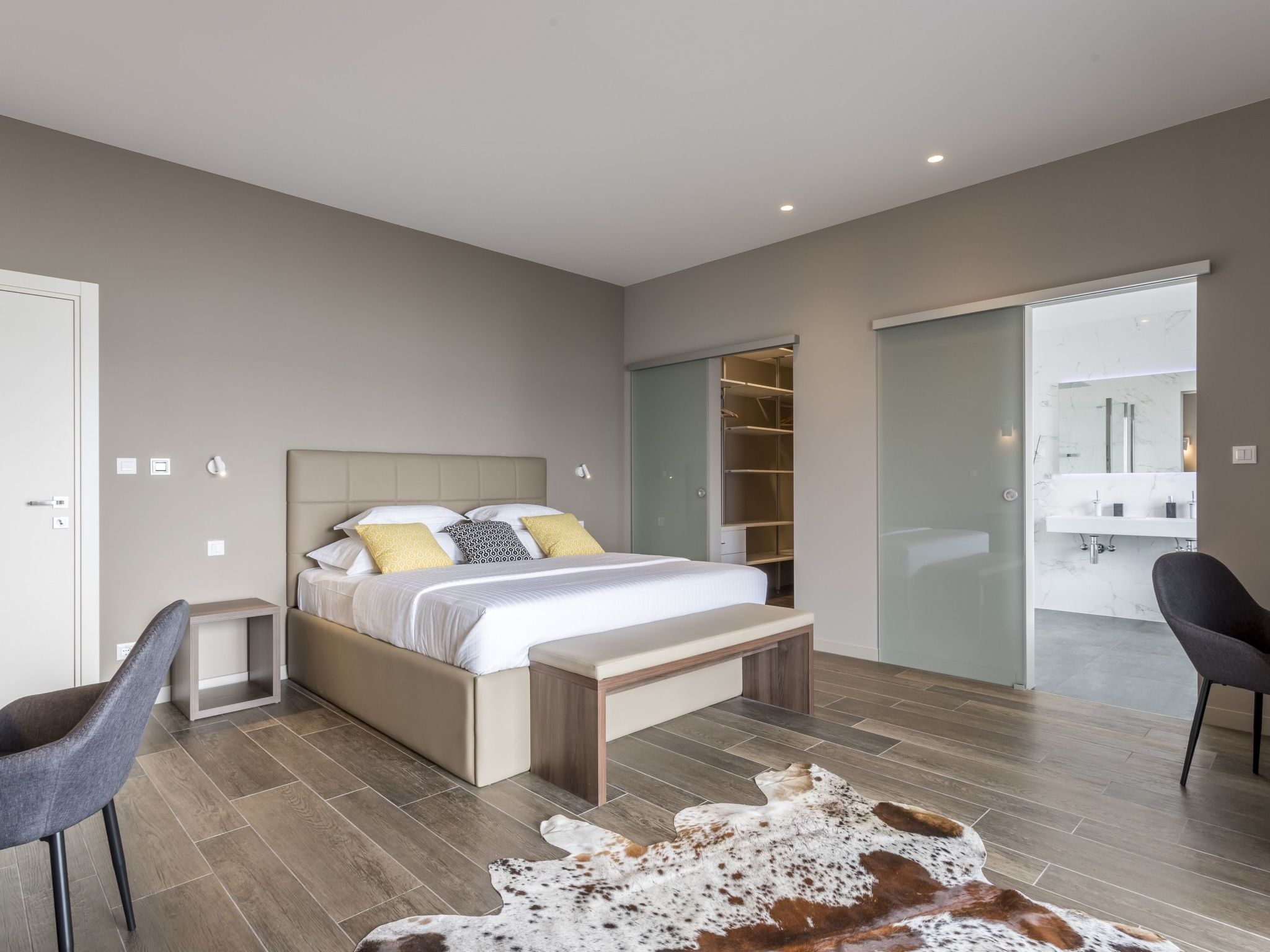 In Mimice mit tollem Pool und Meerblick-Dedans