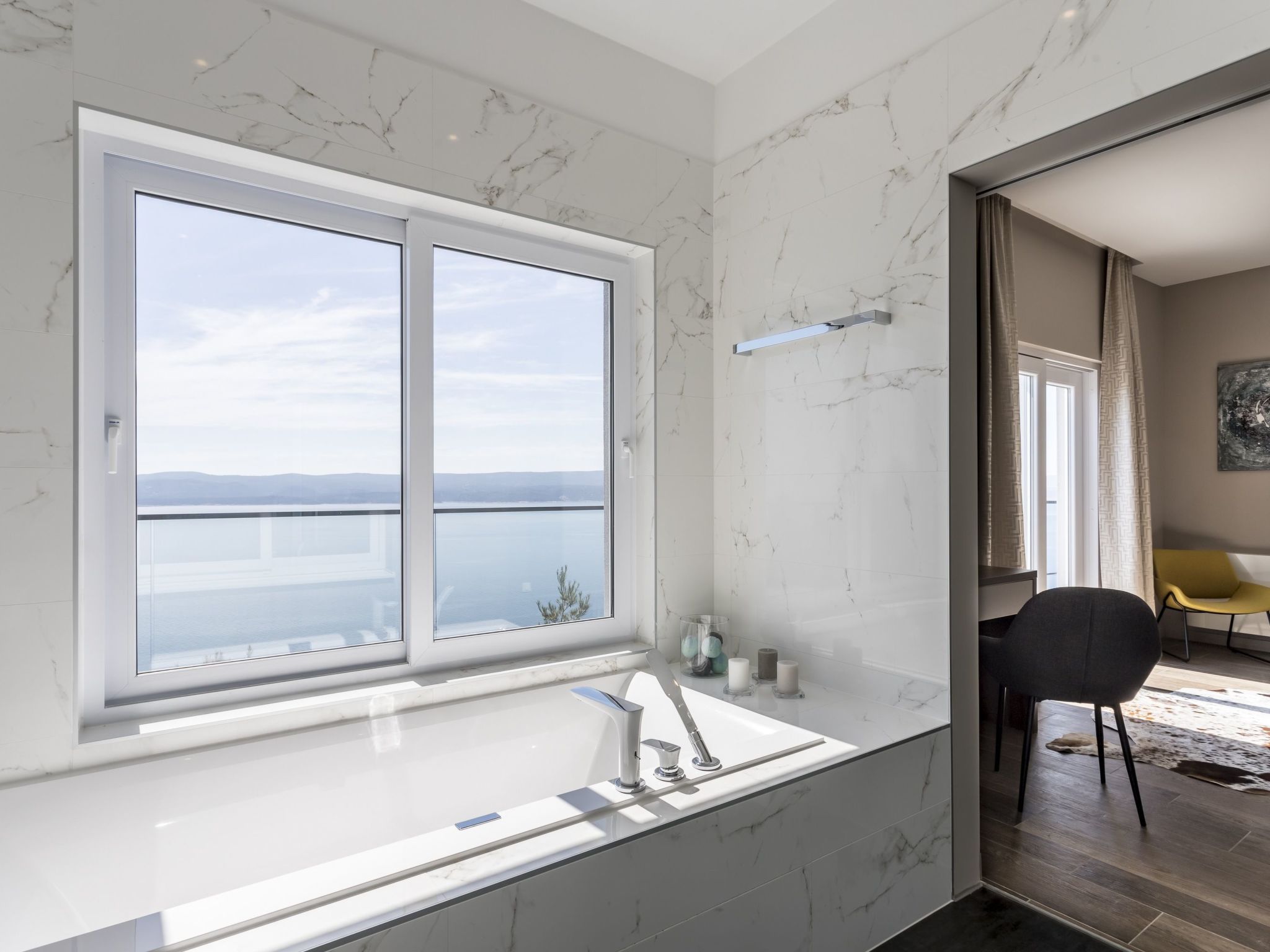 In Mimice mit tollem Pool und Meerblick-Dedans