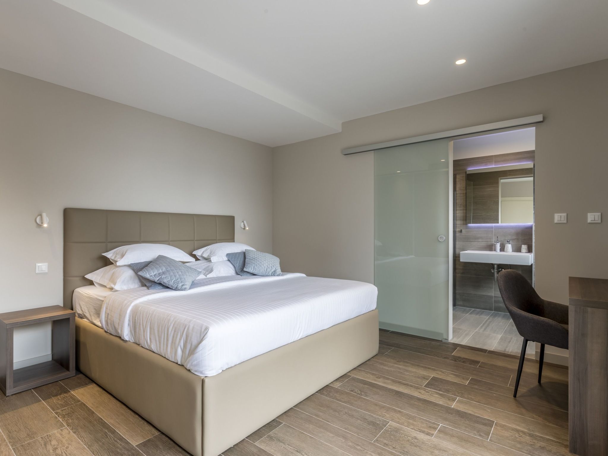 In Mimice mit tollem Pool und Meerblick-Dedans