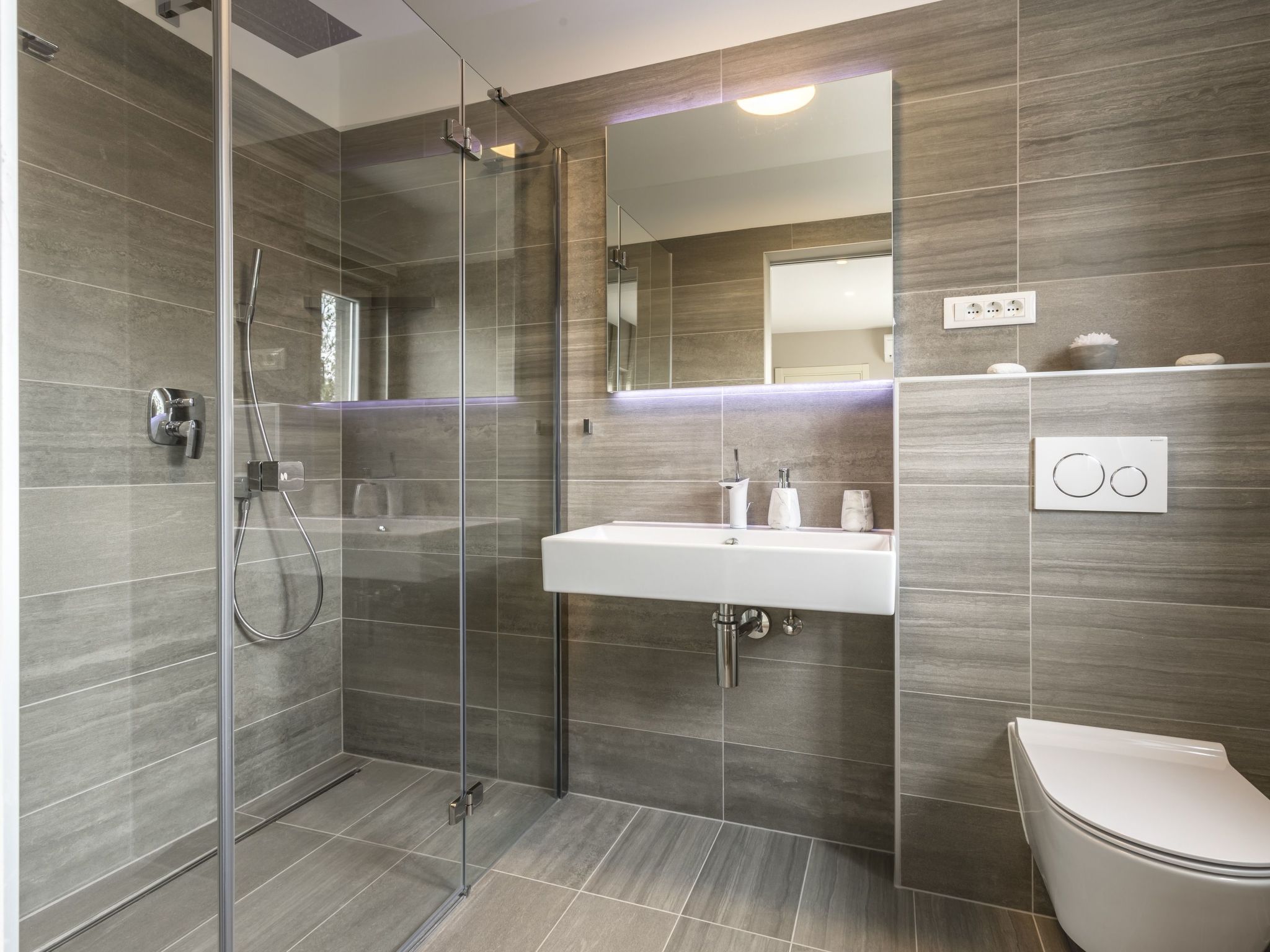 In Mimice mit tollem Pool und Meerblick-Dedans