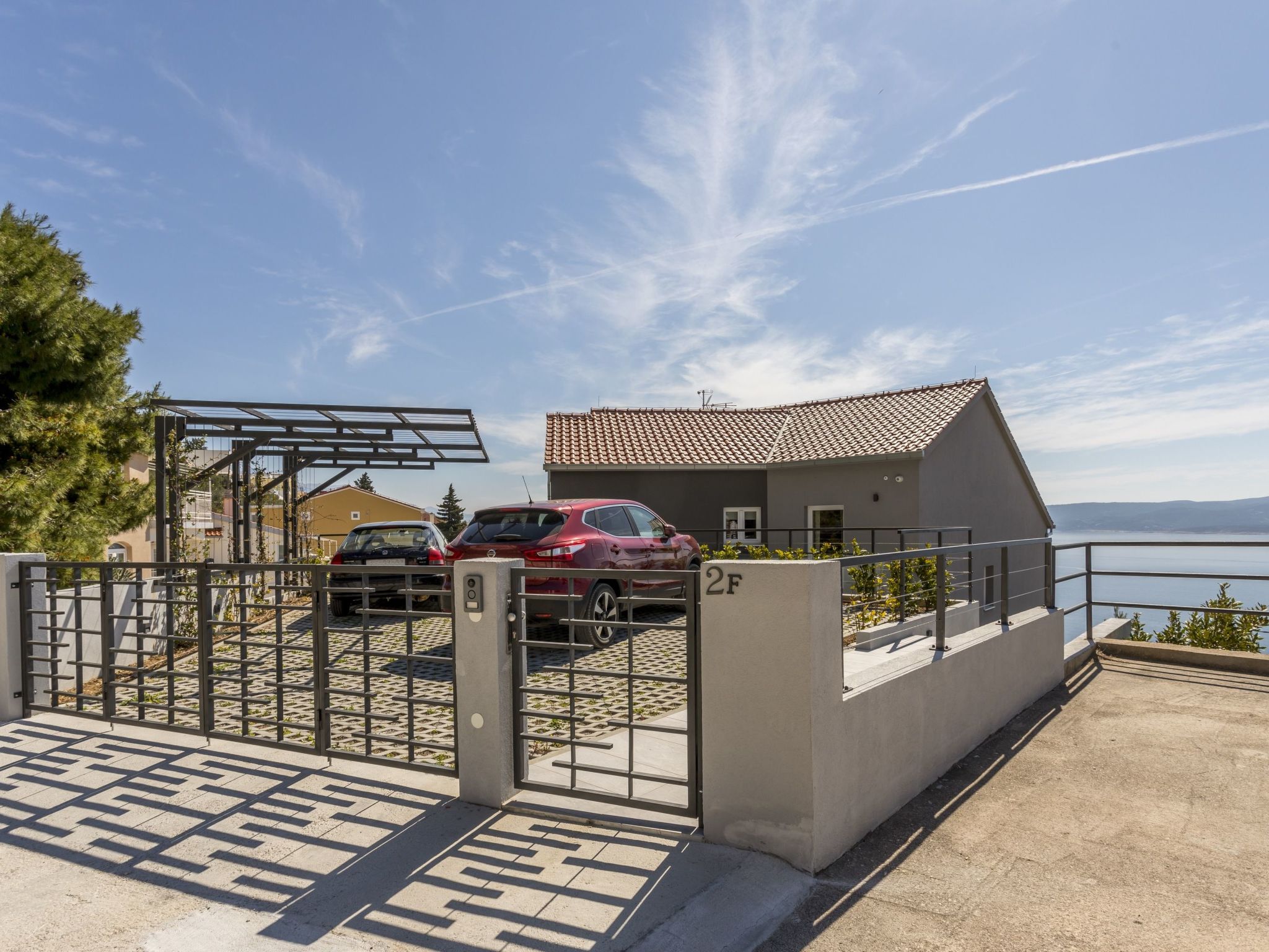 In Mimice mit tollem Pool und Meerblick-Dedans