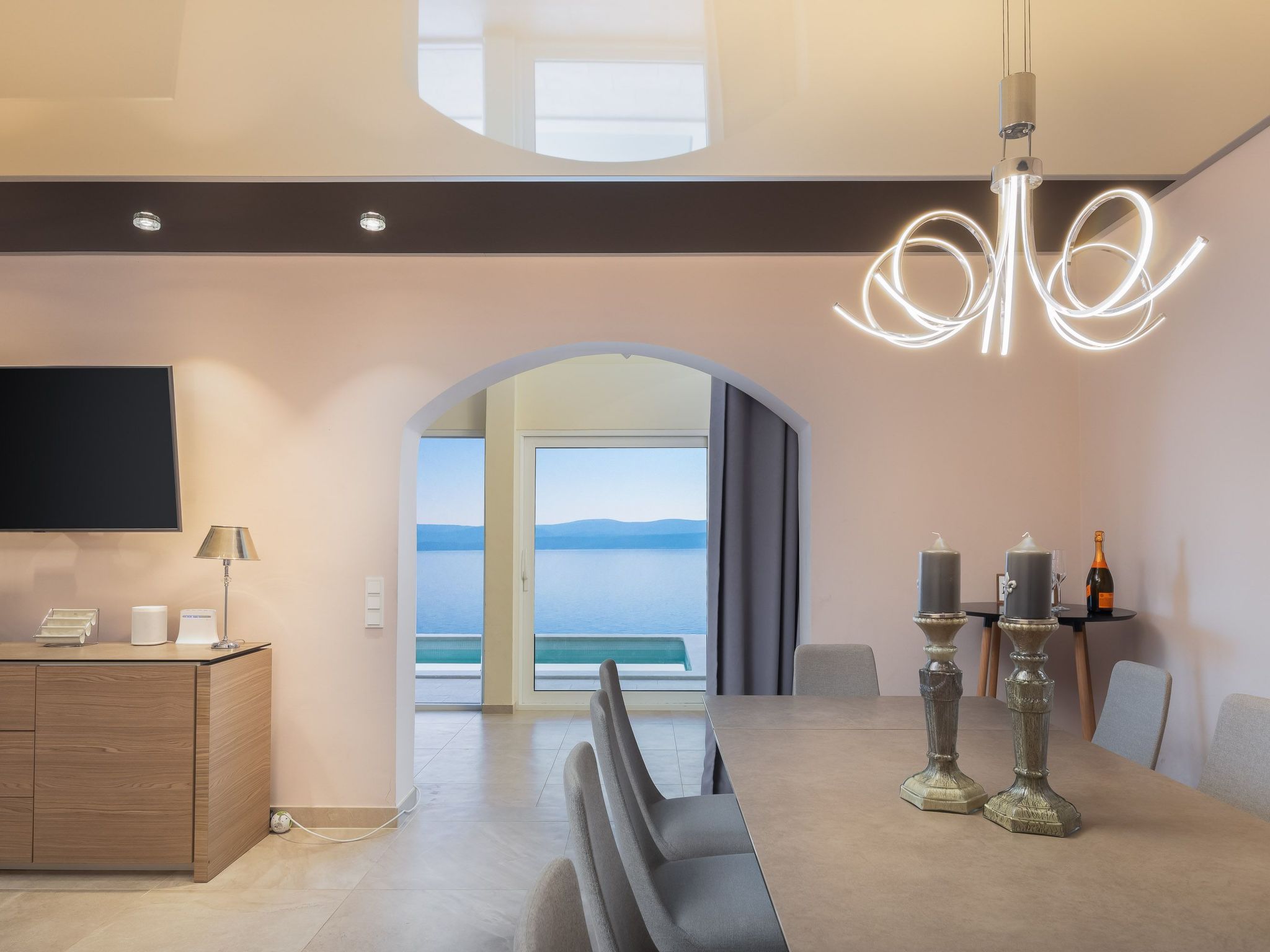 Villa am Strand - Privater beheizter Pool-Dedans