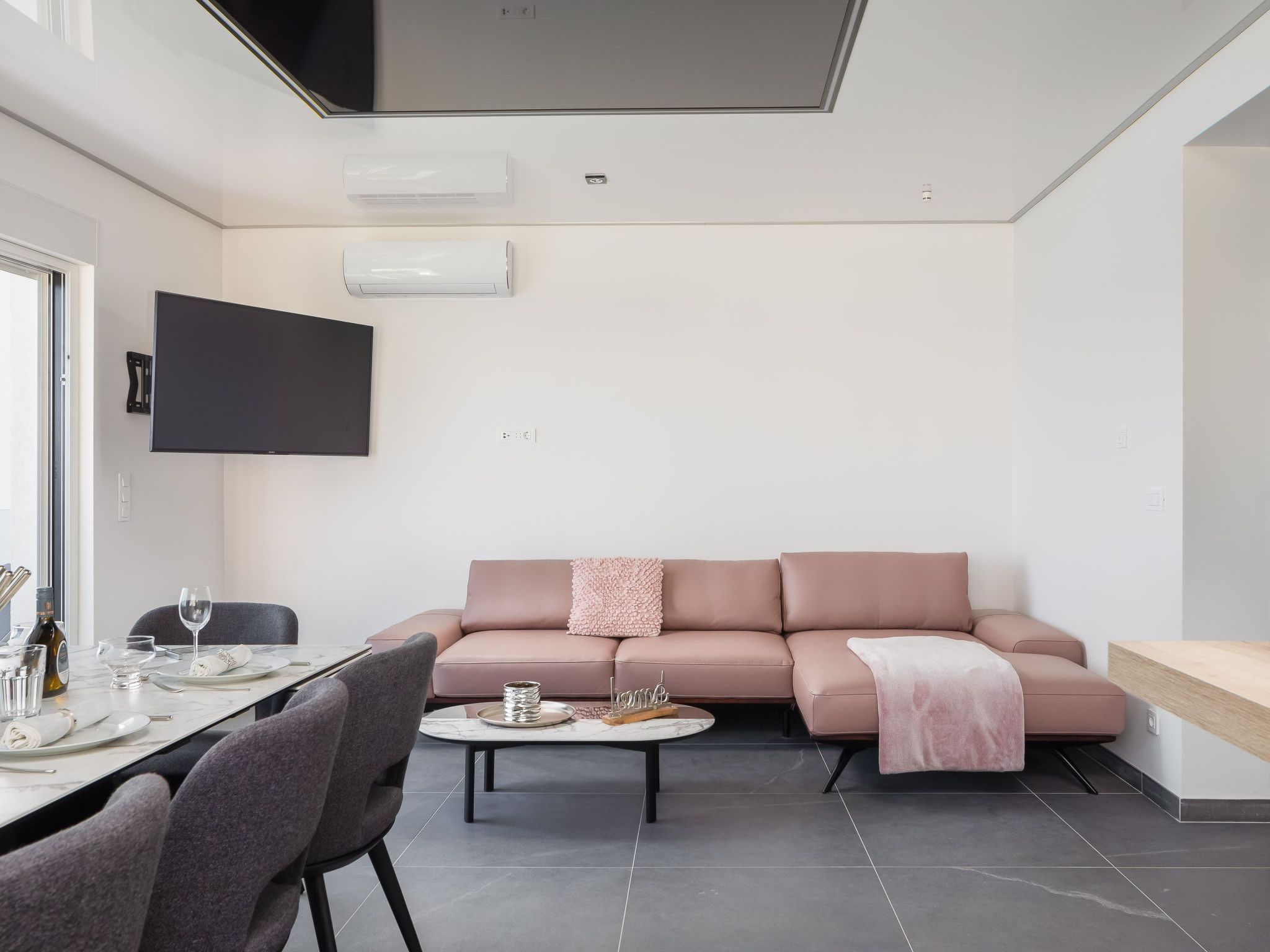 Villa am Strand - Privater beheizter Pool-Dedans