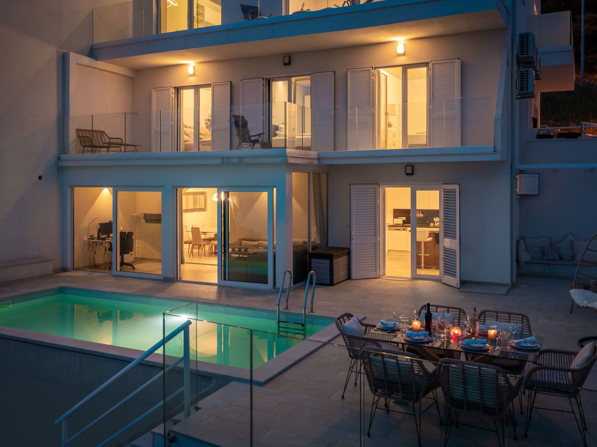 Villa am Strand - Privater beheizter Pool-Dedans