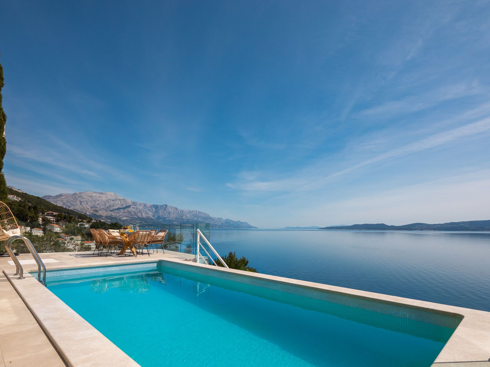 Villa am Strand - Privater beheizter Pool-Dedans