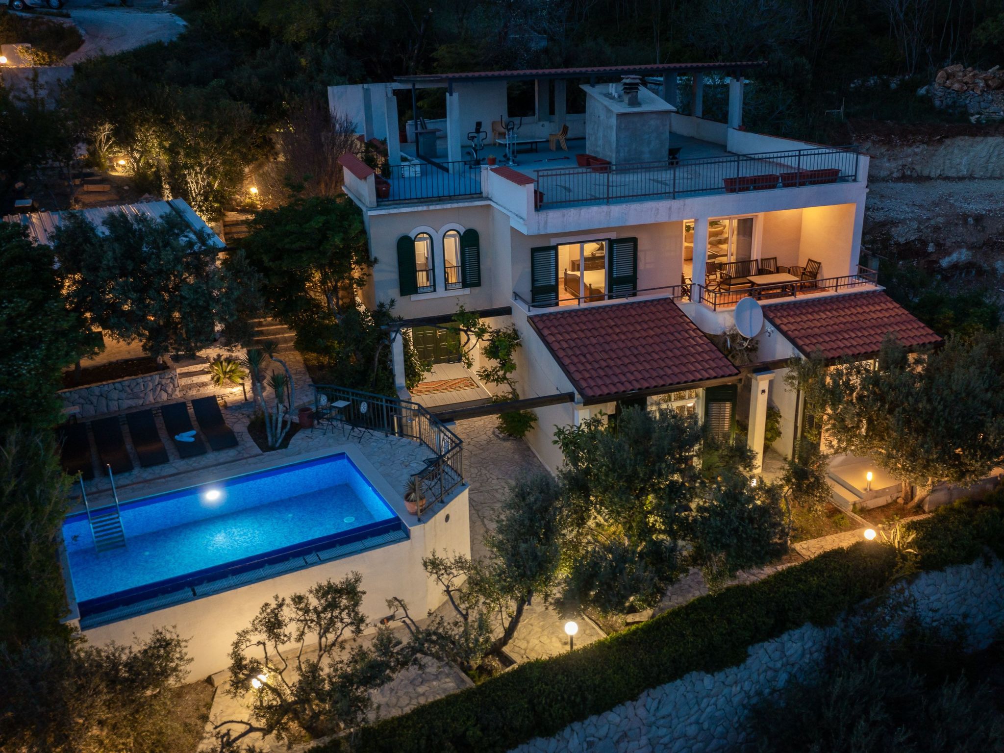 Ferienanlage Mirabella-Drinnen