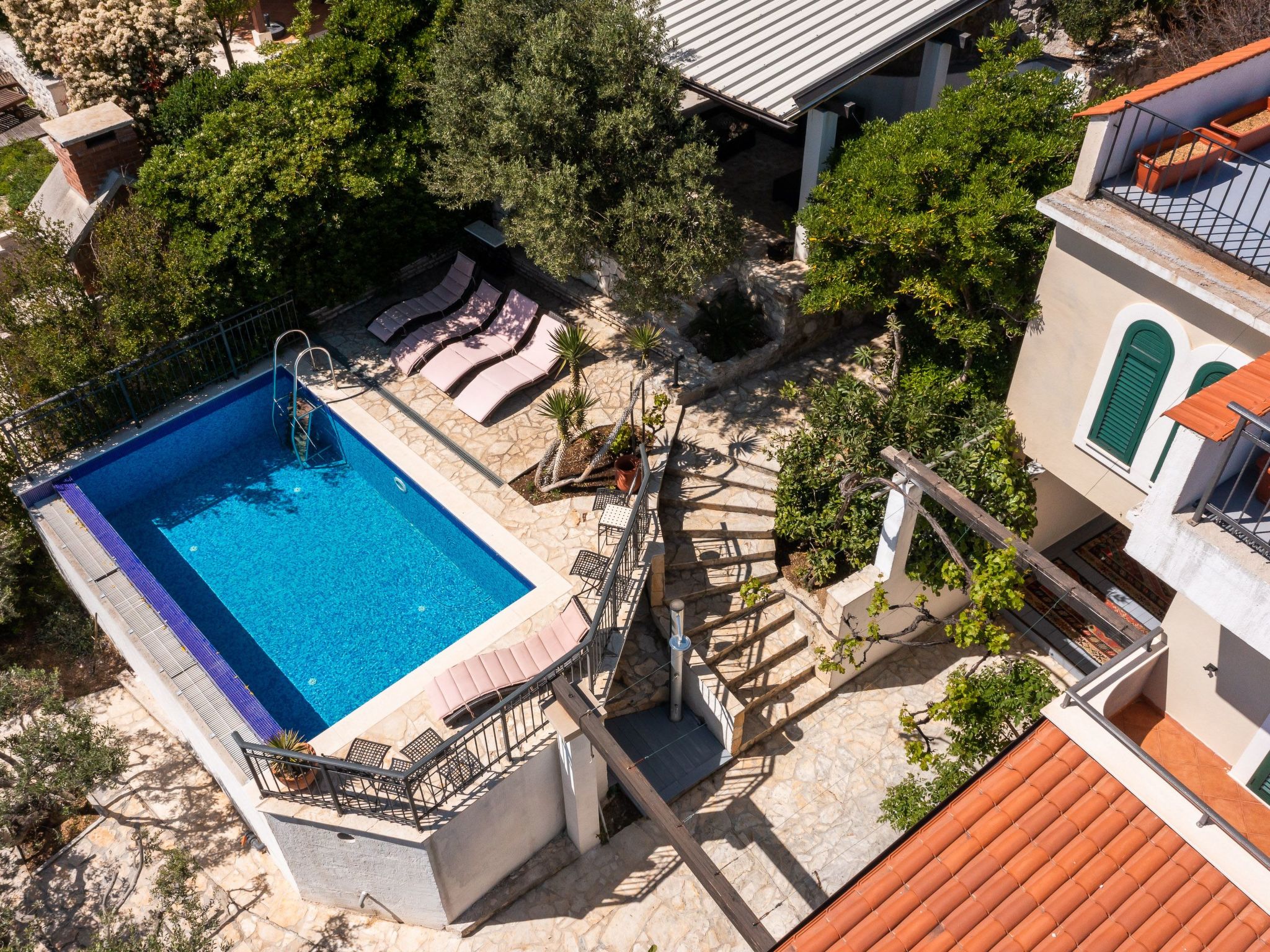 Ferienanlage Mirabella-Drinnen