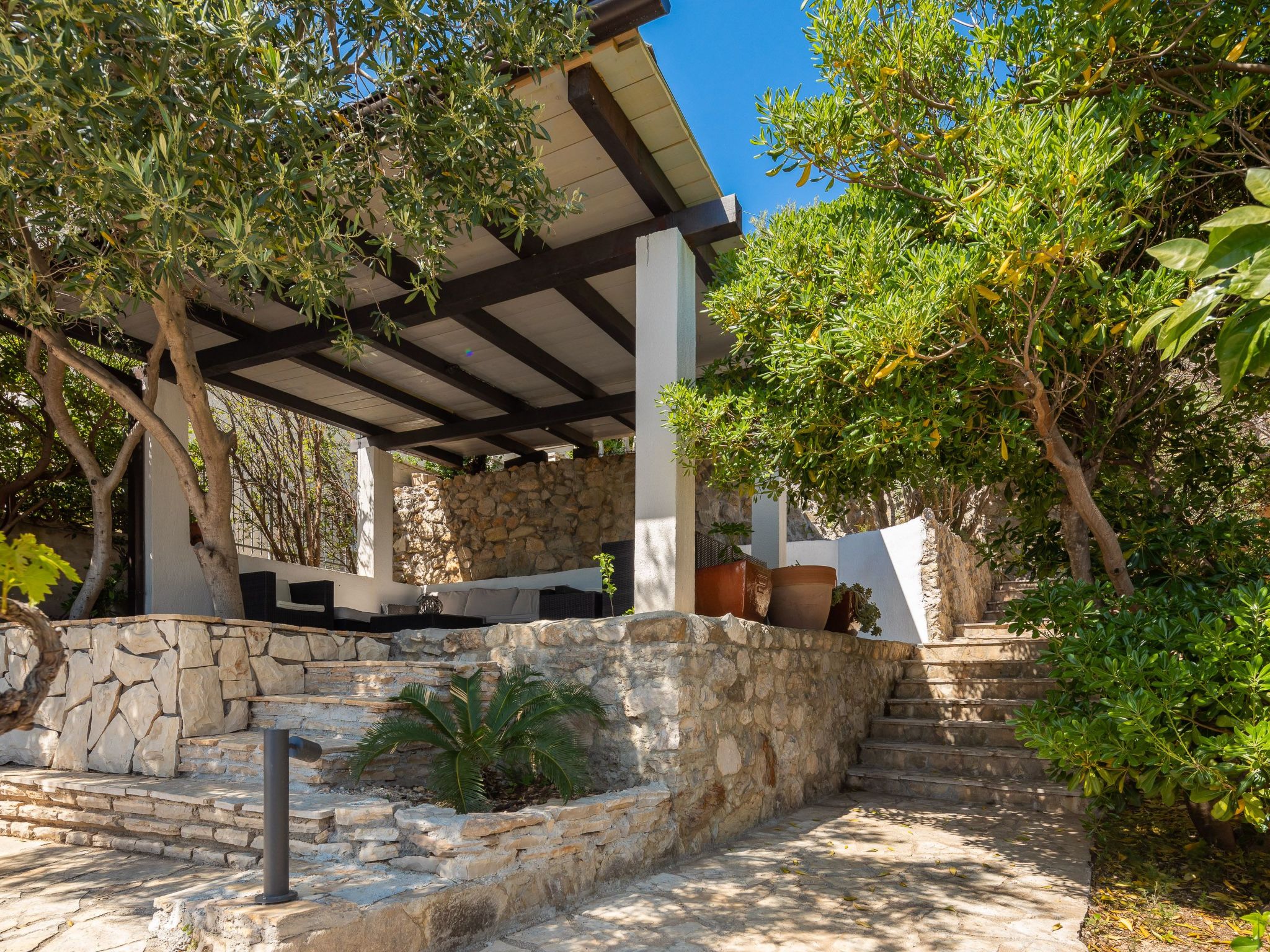 Ferienanlage Mirabella-Drinnen